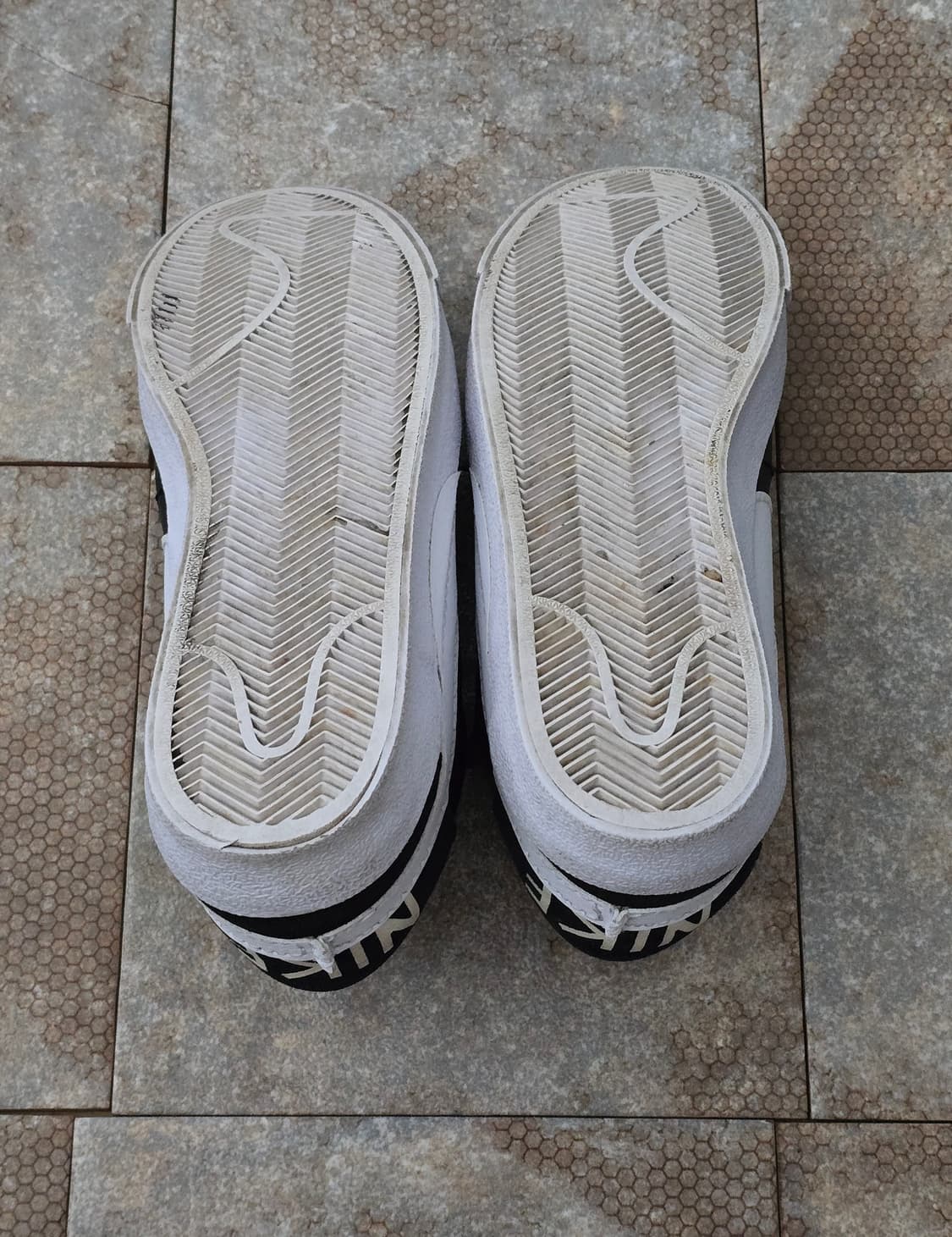 (250)나이키 블레이저 로우 77 점보 블랙 상품이미지10