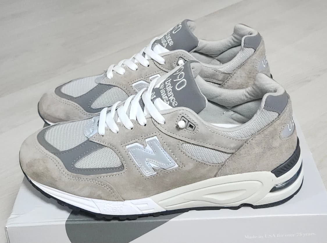 뉴발란스 990 v2 그레이 상품이미지3