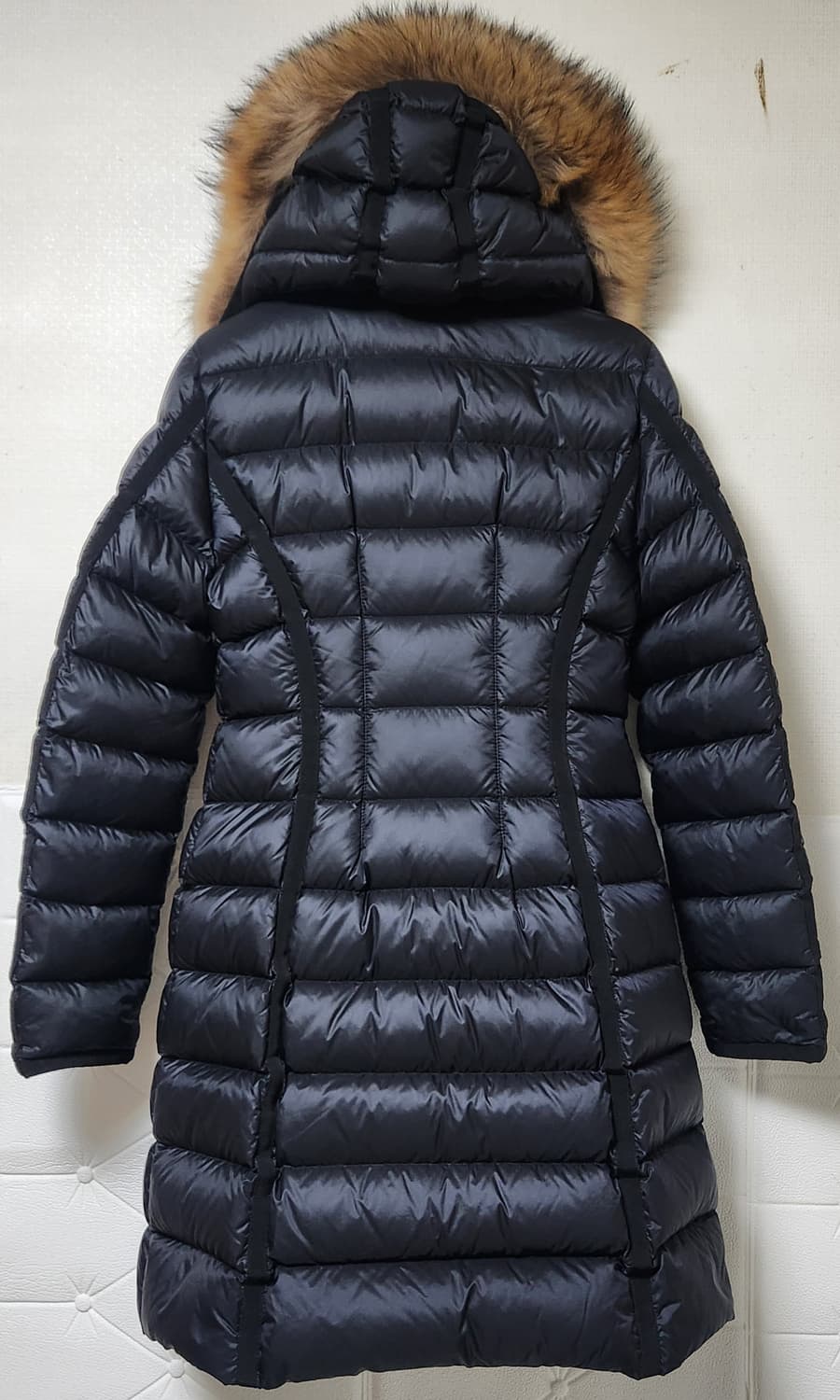 [정품] 몽클레어 패딩 헤르민퍼 블랙 사이즈 1 (여성용) 새상품급 상품이미지2