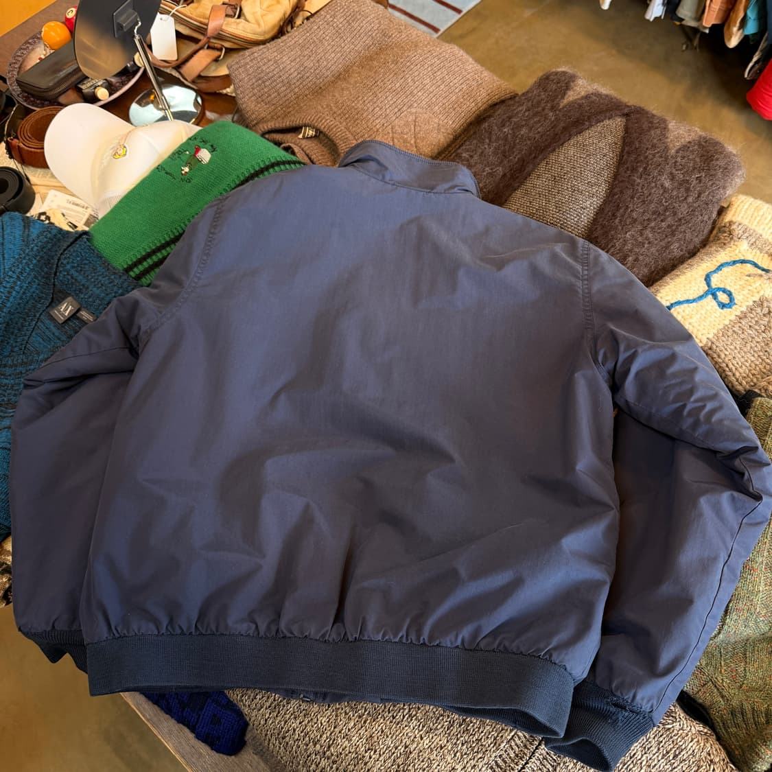 엘엘빈 네이비 웜업자켓 상품이미지4