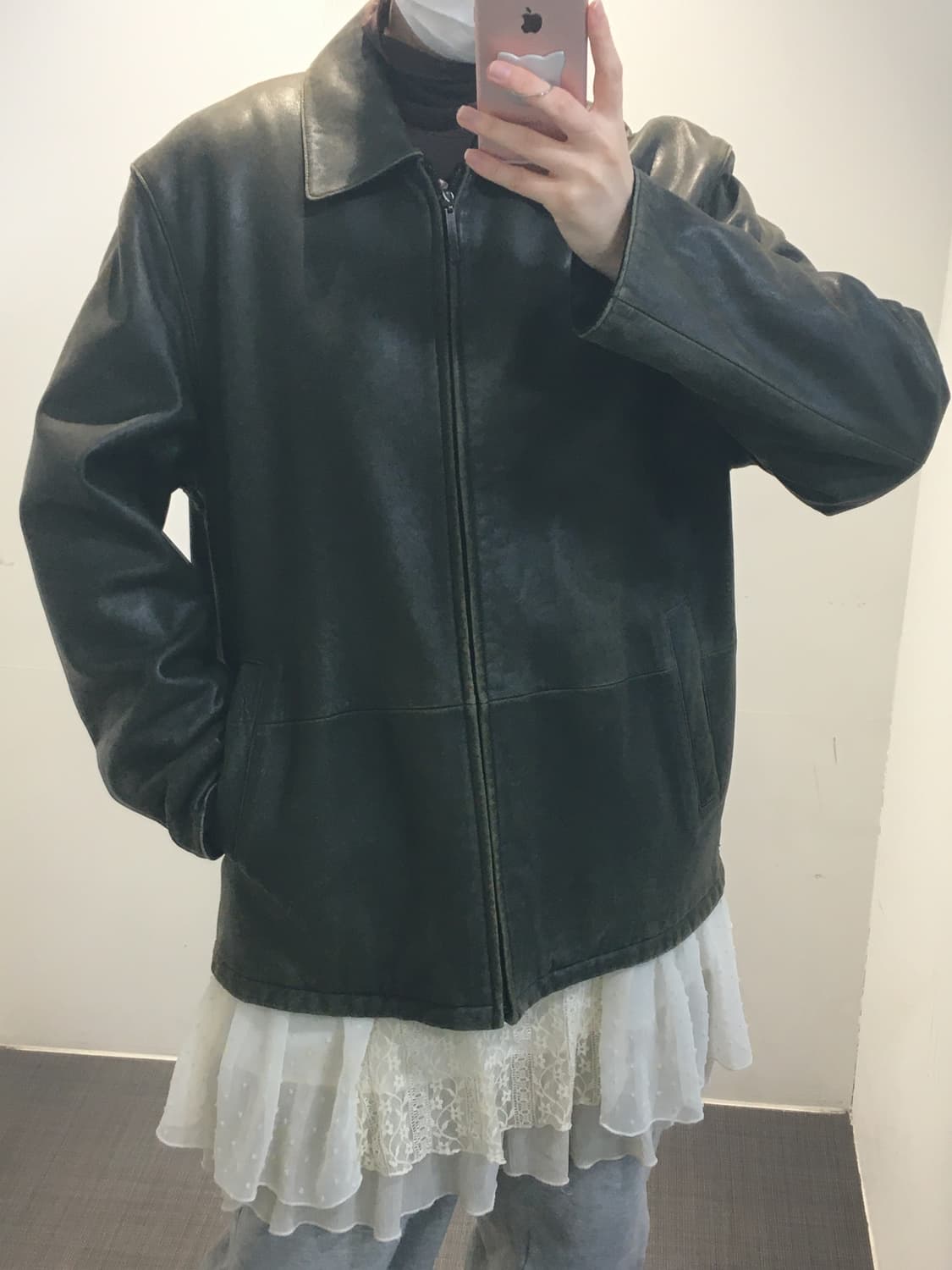 입생로랑 남성 가죽 자켓 상품이미지4