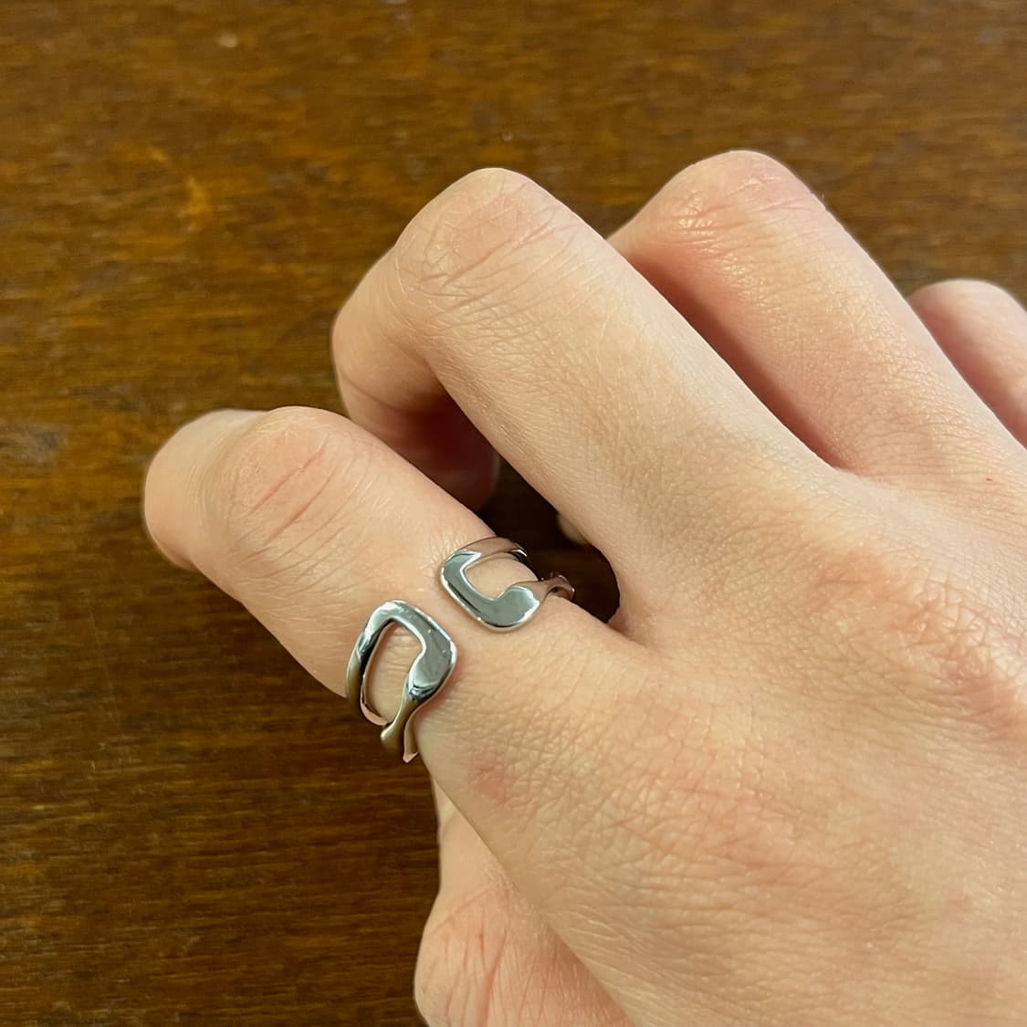 새상품 여성 신주 투라인 오픈링 반지  상품이미지1