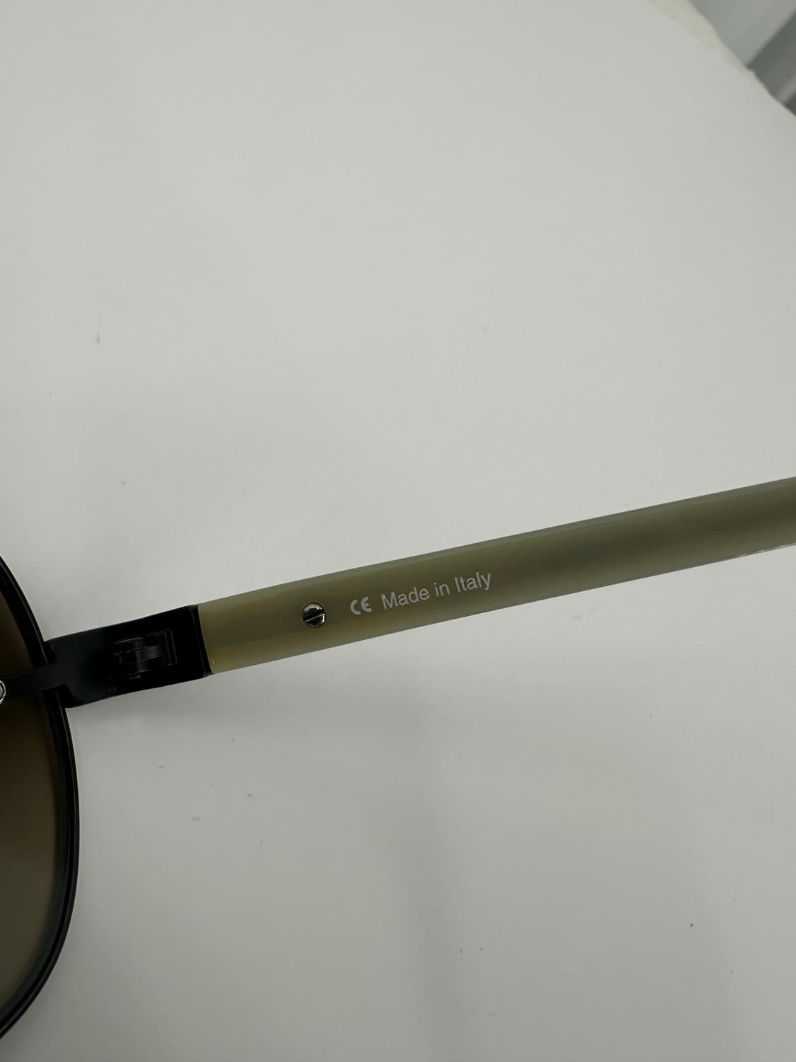 [새상품 무료배송] 정품 지방시 Made in Italy 선글라스 상품이미지8