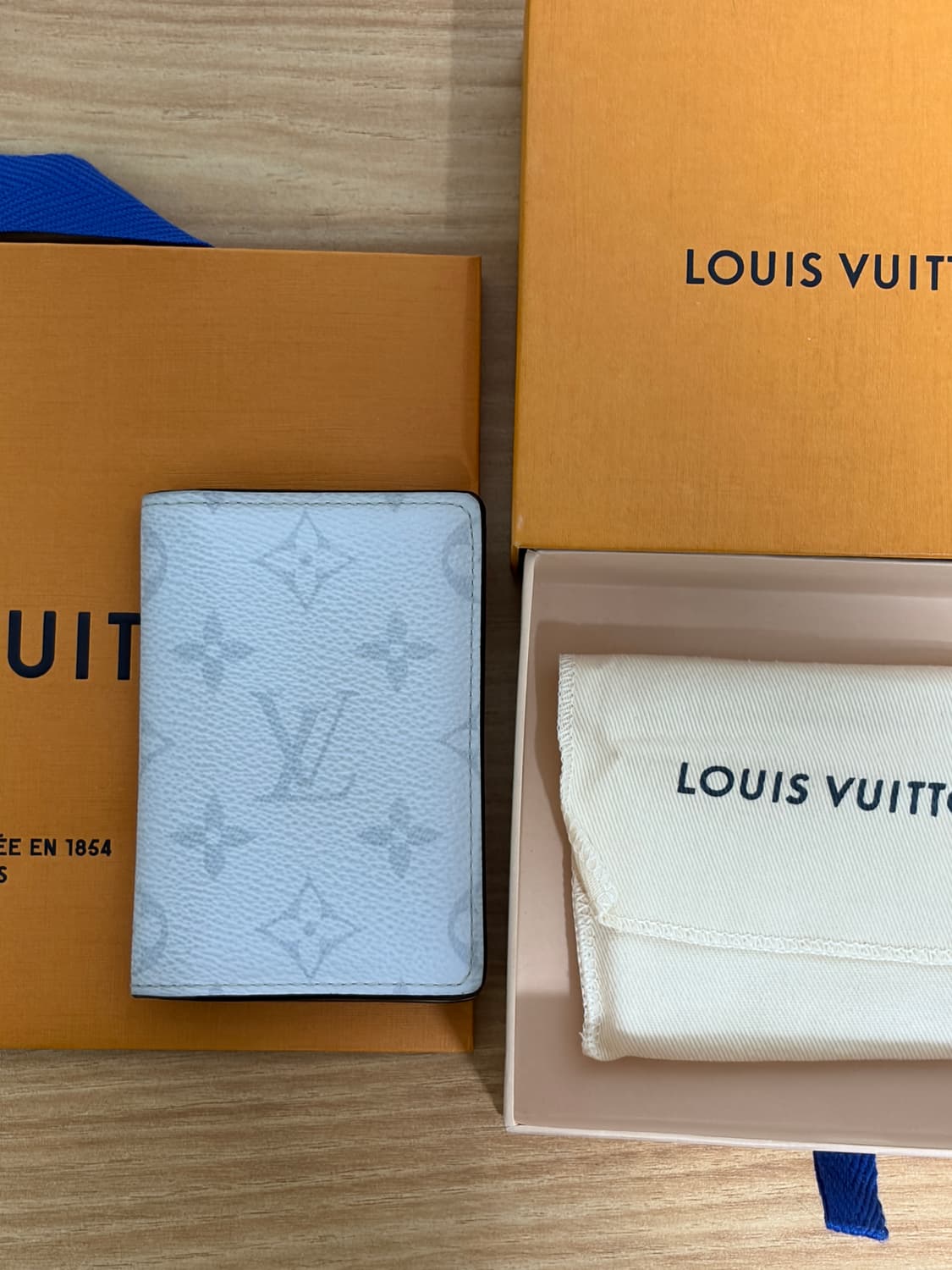 루이비통 오거나이저 카드지갑 화이트 상품이미지1