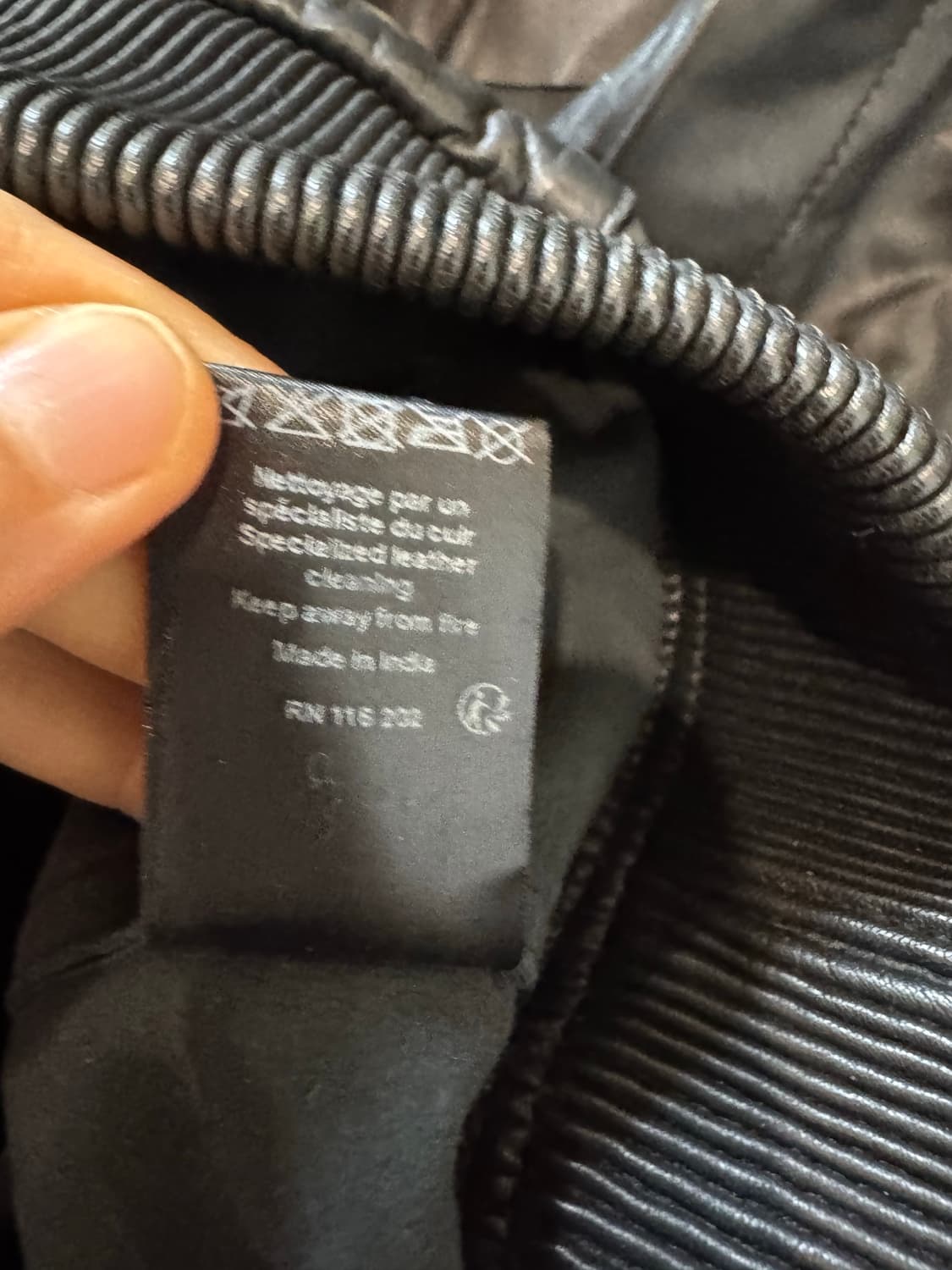 Zadig&voltaire 쟈딕앤볼테르 램스킨 후디 상품이미지6