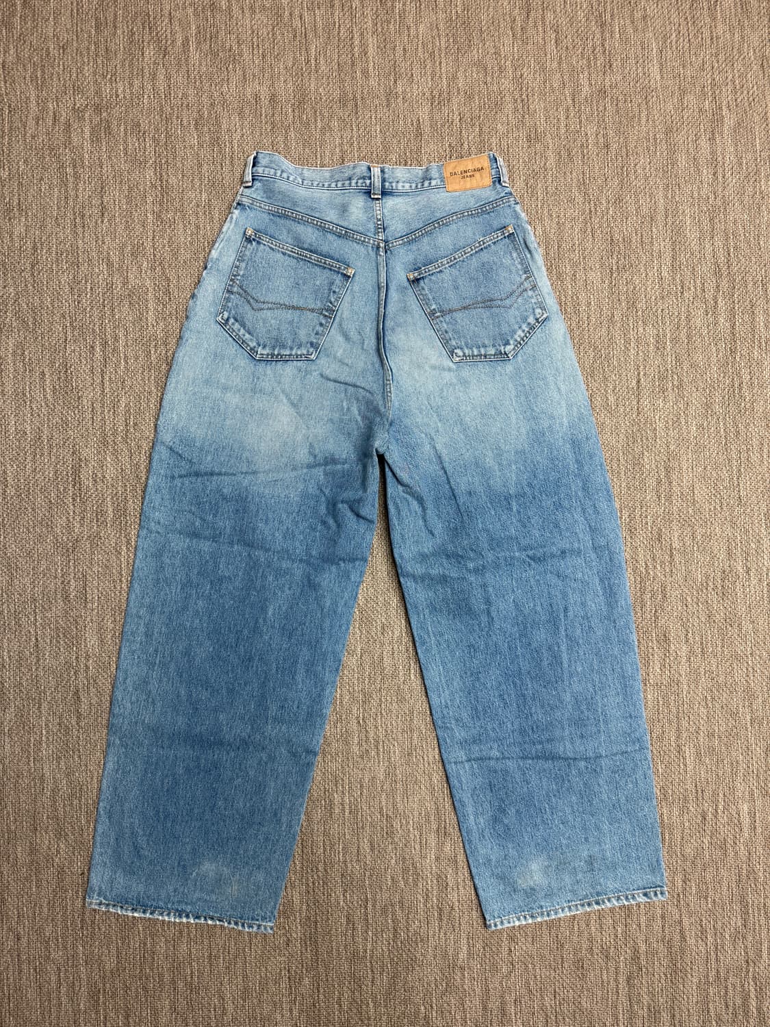 발렌시아가 논코티드 와이드 레그 배기 진 xs사이즈 상품이미지2