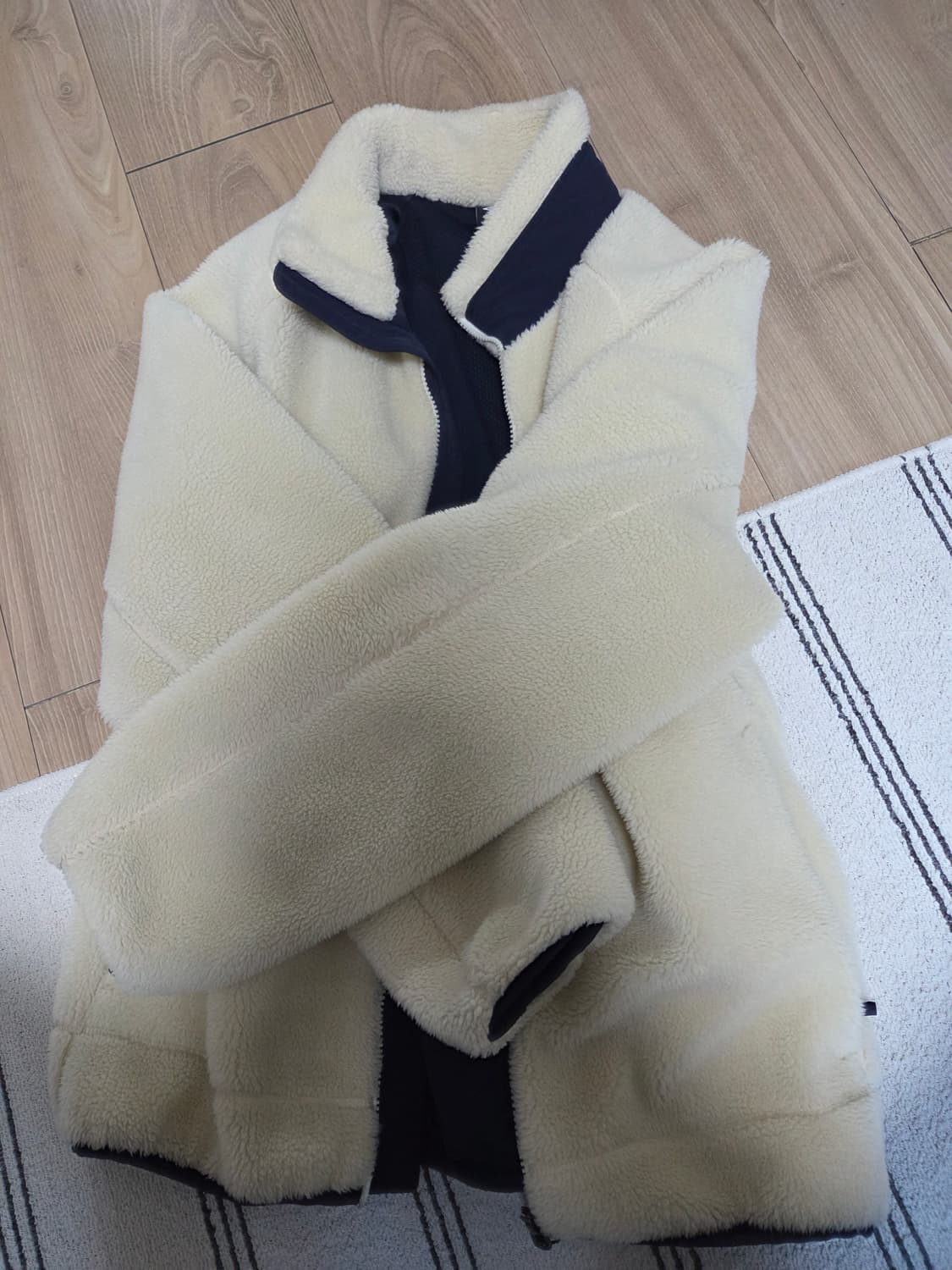 엄브로 쉐르파 후리스입니다 상품이미지2