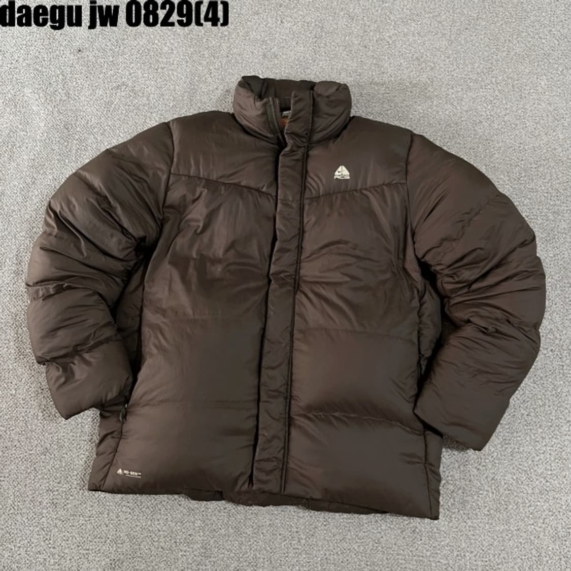 나이키 ACG 패딩 상품이미지1