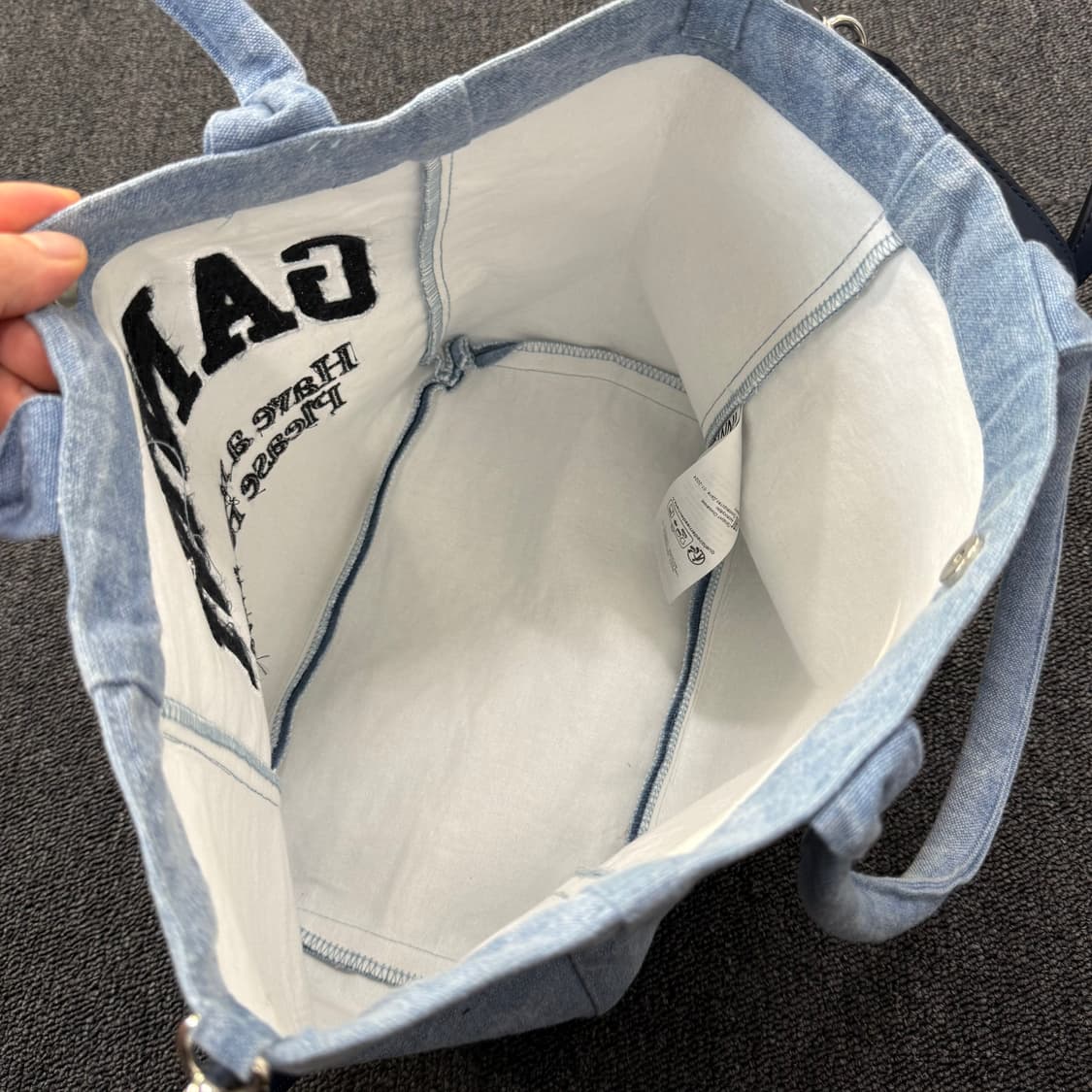 GANNI 가니 로고 데님 토트백 상품이미지6