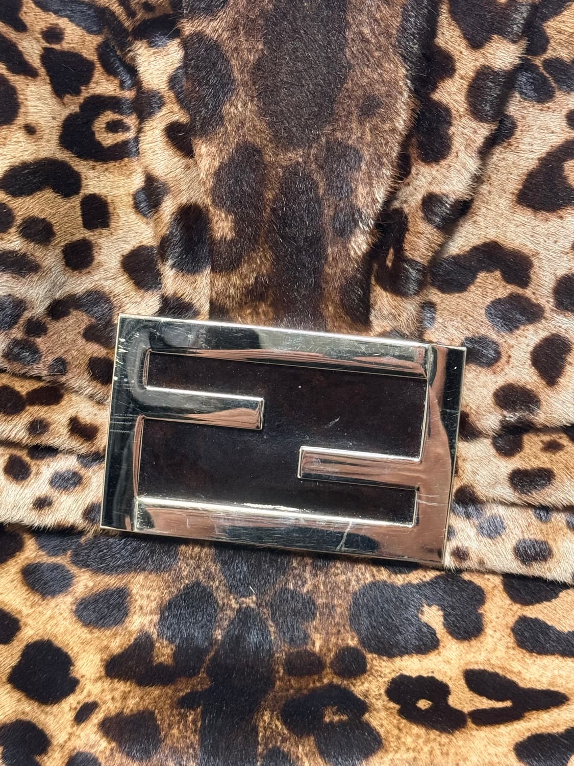 Fendi 펜디 송치 레오파드 바게트백 맘마백 상품이미지8