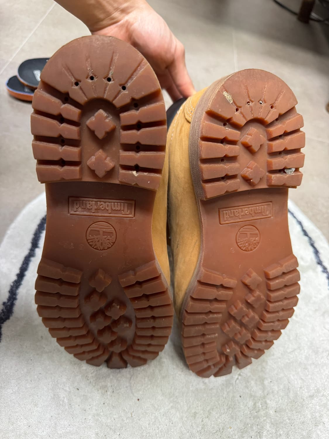 팀버랜드 6인치 프리미엄 워터프루프 위트 누벅 와이드 상품이미지9