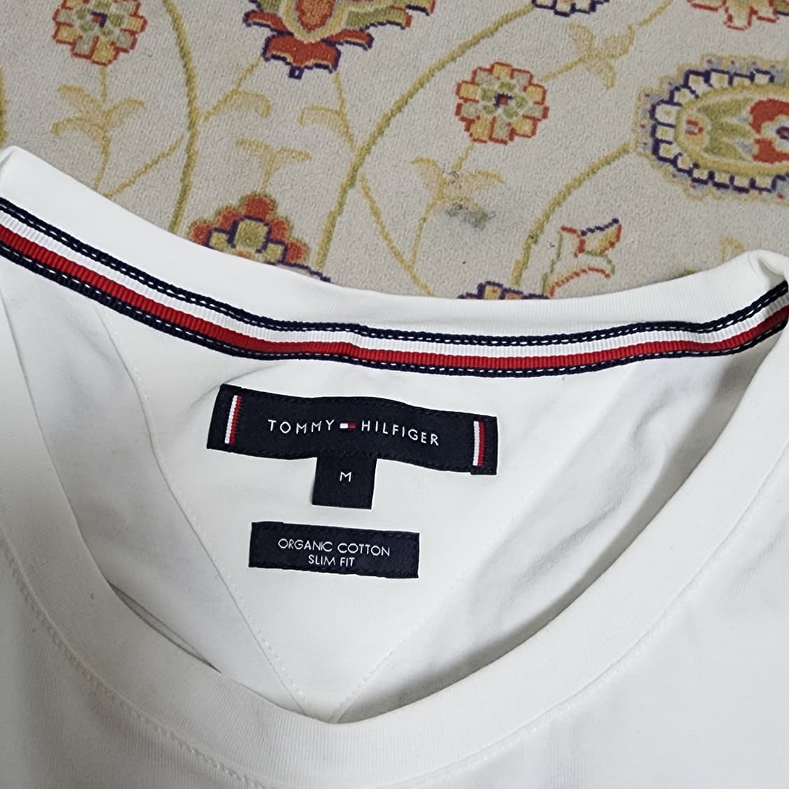 미사용) 타미힐피거 코튼 긴팔티셔츠
M 상품이미지2