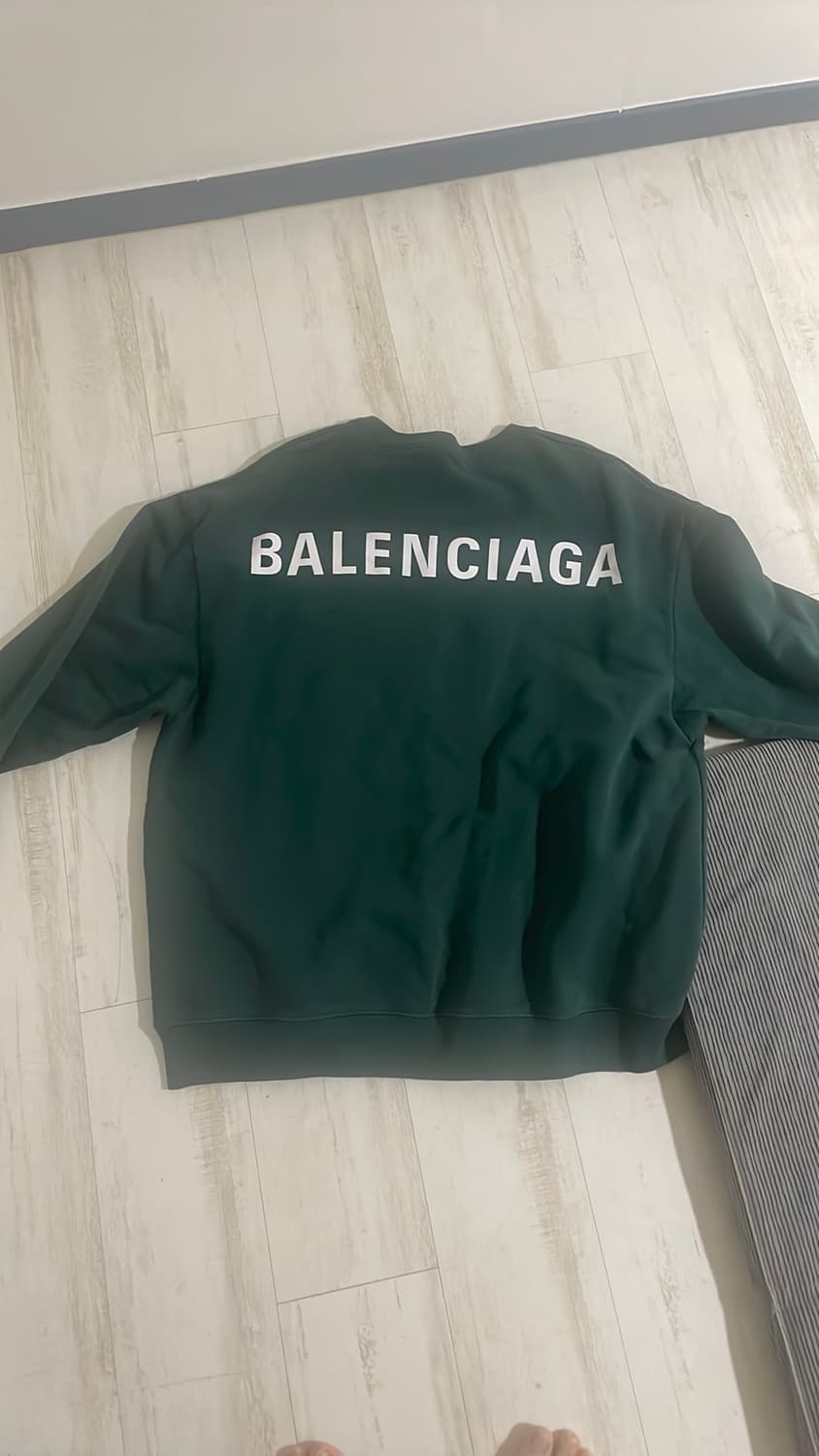 발렌시아가 맨투맨 정품 2xl 상품이미지1