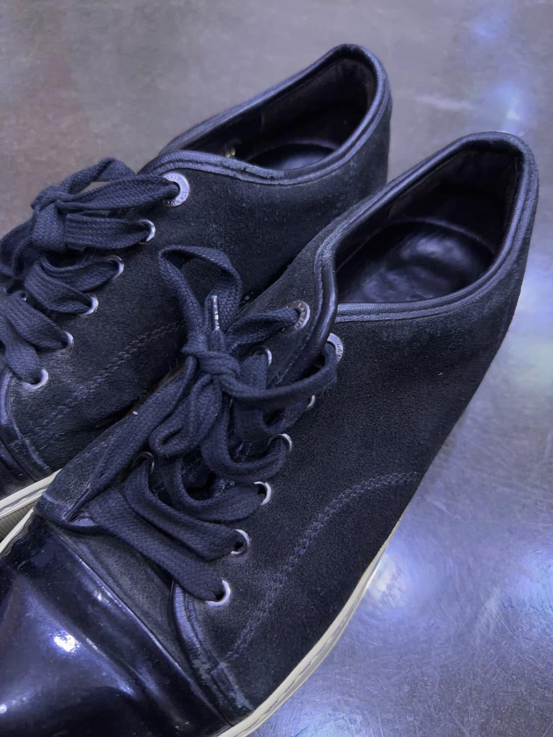 랑방 벨루어 스웨이드 레더 블랙 스니커즈 7 (260) 상품이미지4