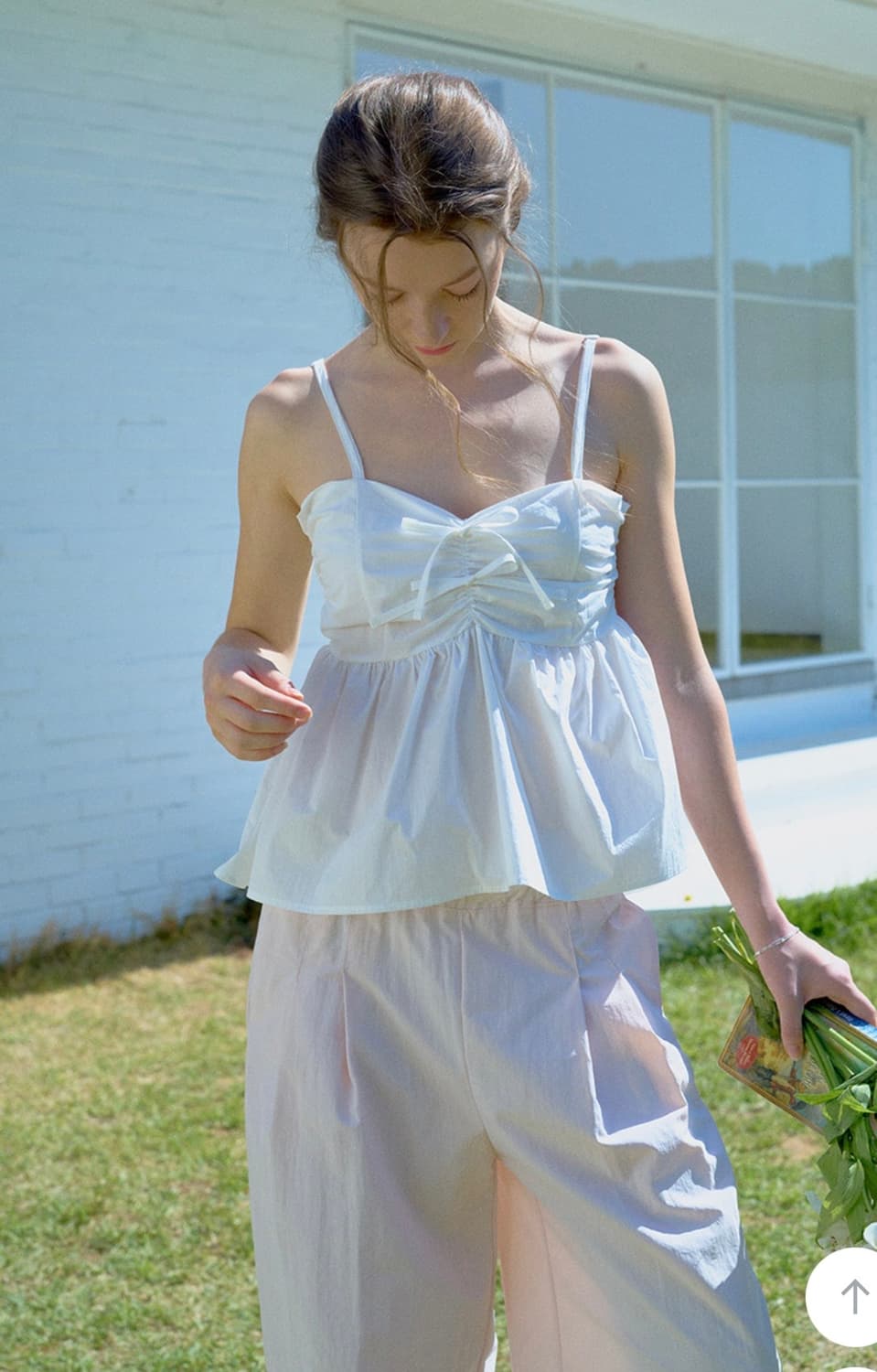 (남서연님 착용) 레터프롬문 민디 화이트 더블리본 셔링 블라우스 상품이미지7