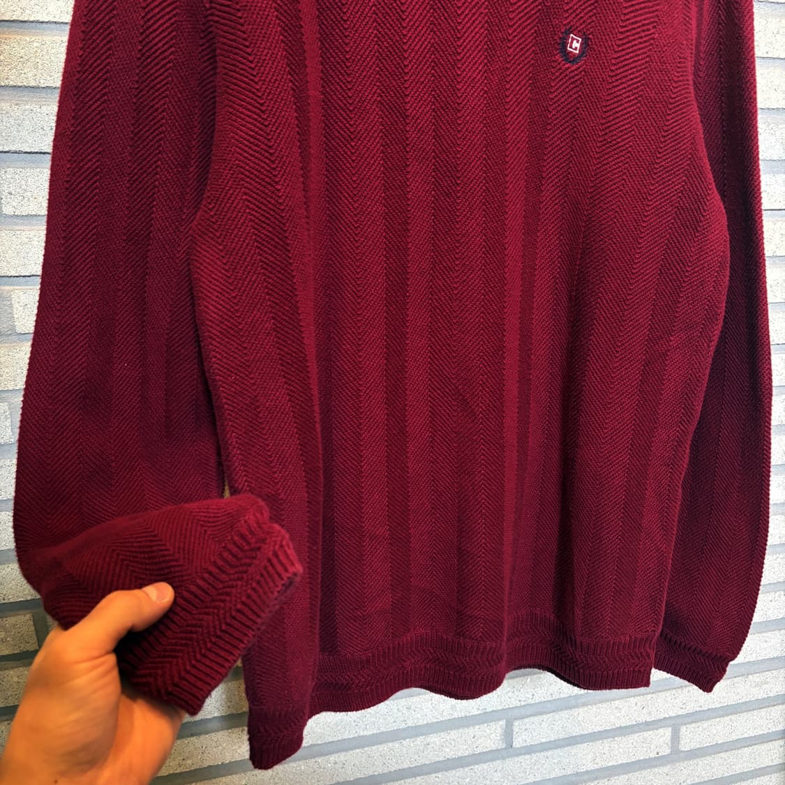 CHAPS 폴로 챕스 헤링본 패턴 라이닝 크루넥 코튼니트 월계수 디테일 상품이미지5