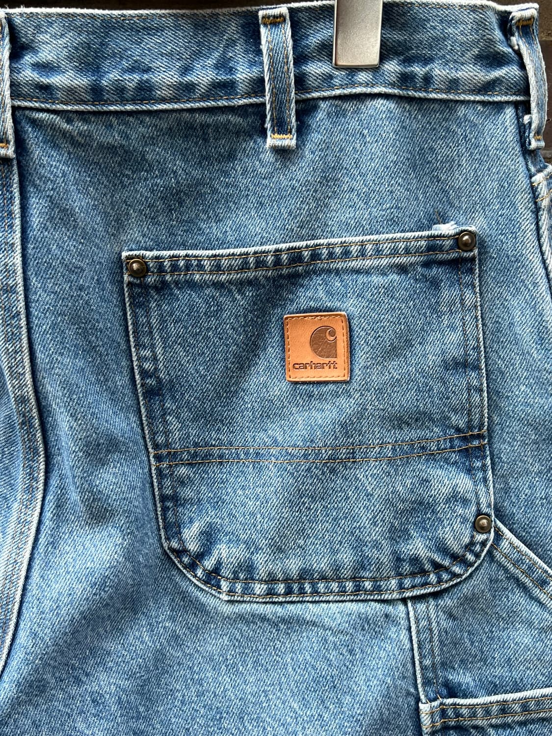 [34x32] 칼하트 B73 DST 더블니 데님 워크팬츠 덩가리핏 상품이미지9