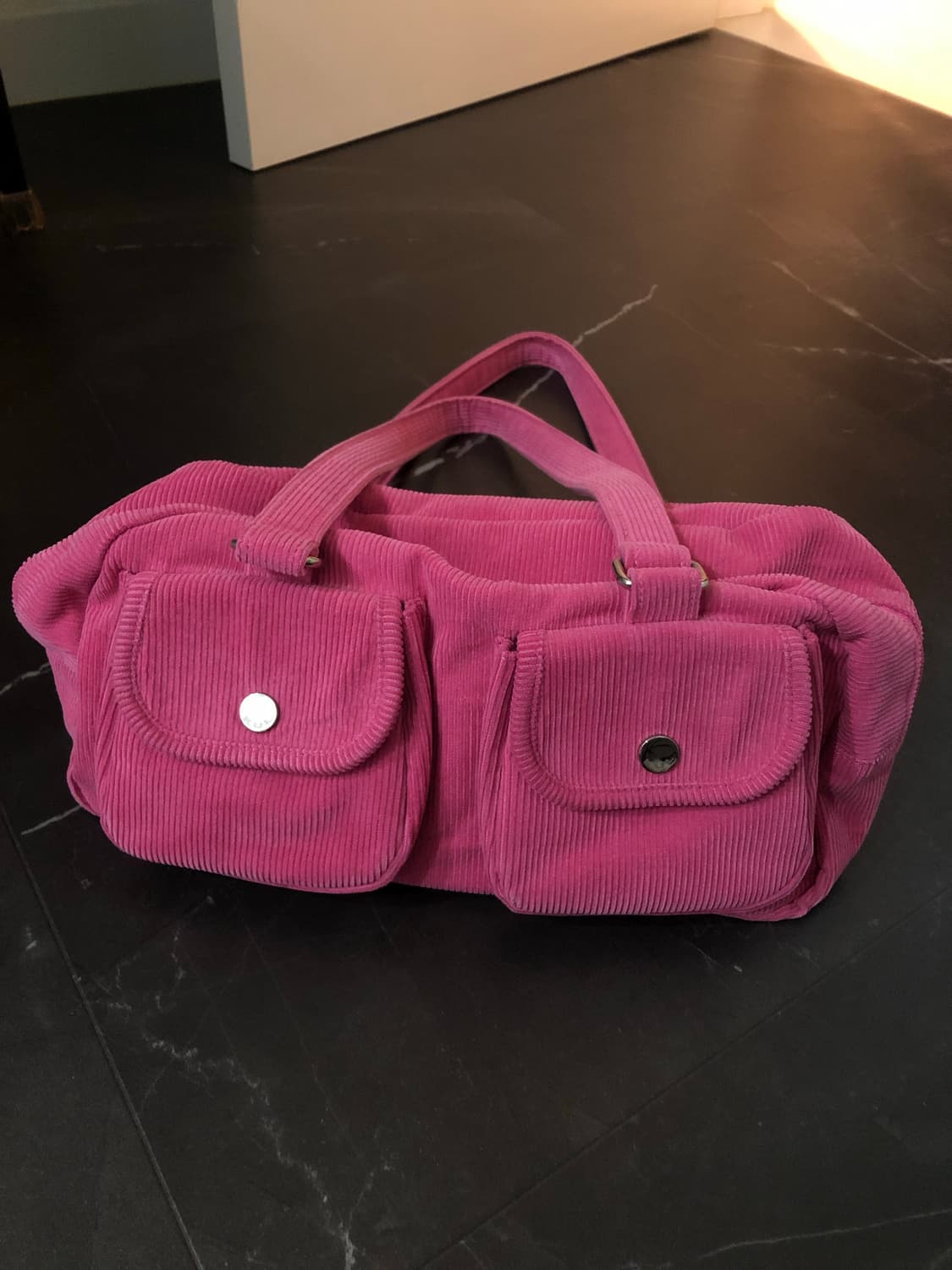 큘 포켓 백 코듀로이 핑크 가방 상품이미지4