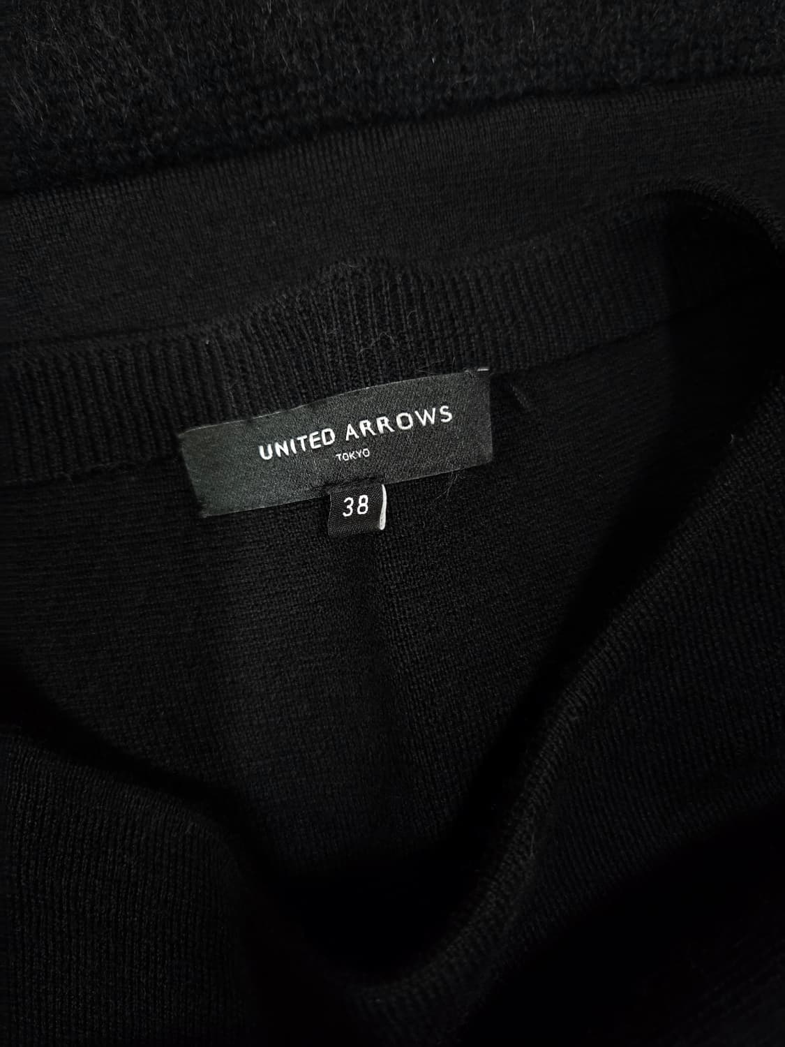 유나이티드 애로우즈 도쿄 블랙 퍼 라운드 원피스 상품이미지6