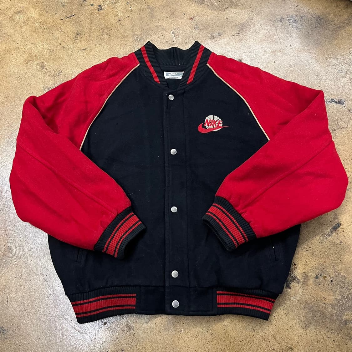 [정품/95] 나이키 블랙 레드 스타디움 자켓 b17 상품이미지2