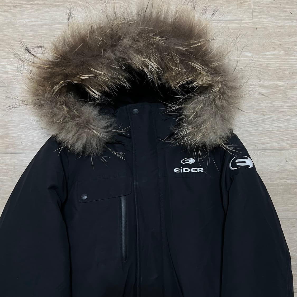 아이더 덕다운 라쿤퍼 후드 카라스 패딩 점퍼 [블랙] S/90 상품이미지2