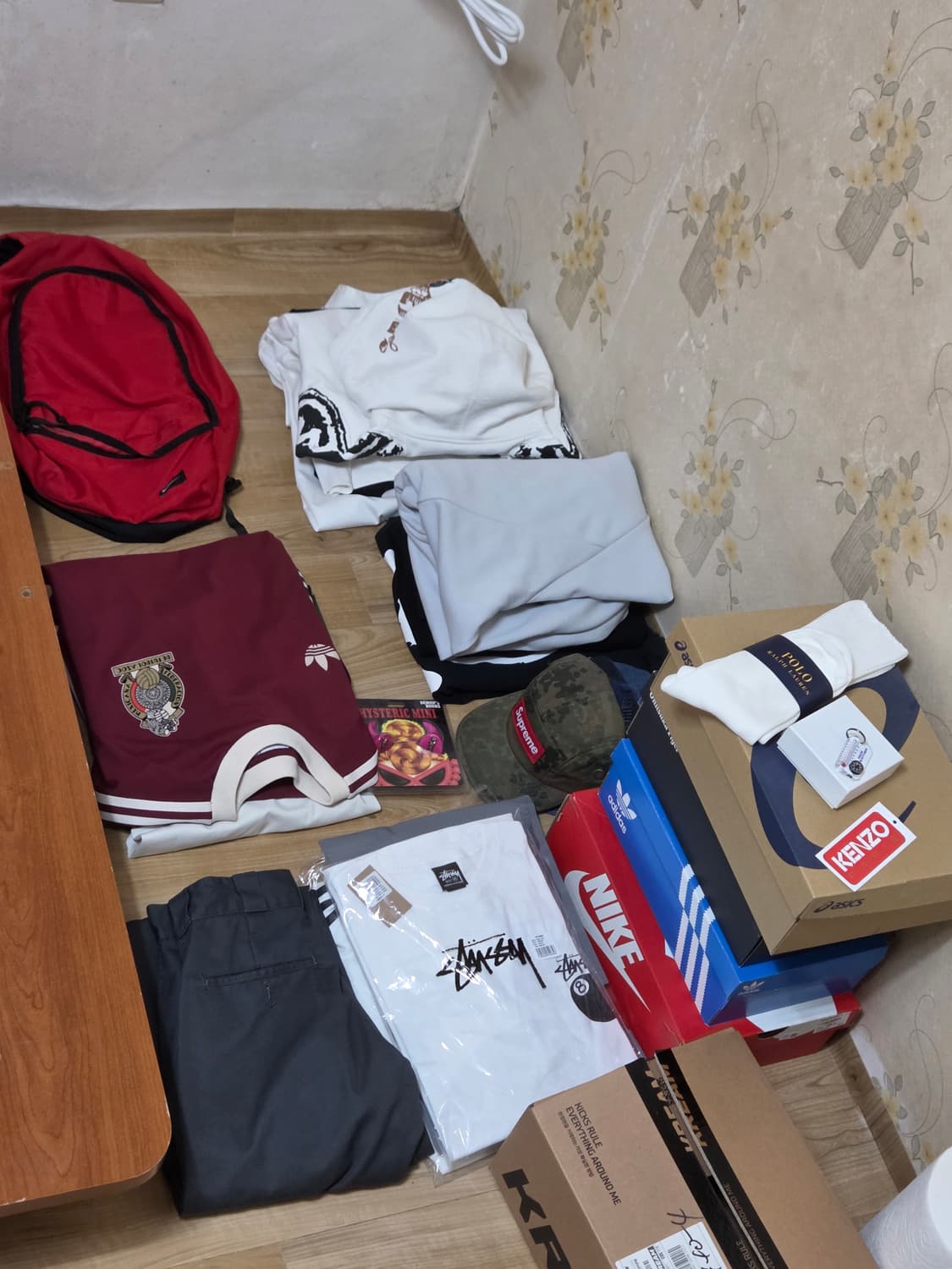 옷장 갈아 엎을려고해요 많은 관심 부탁드려요 🙏 상품이미지1