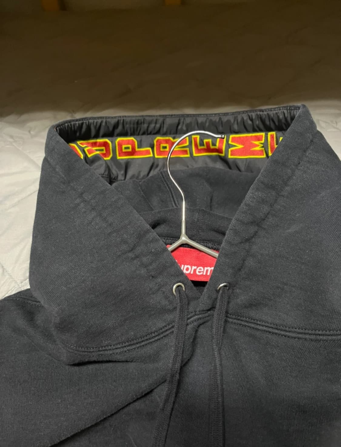 슈프림 5주차 드롭 후드티 상품이미지3