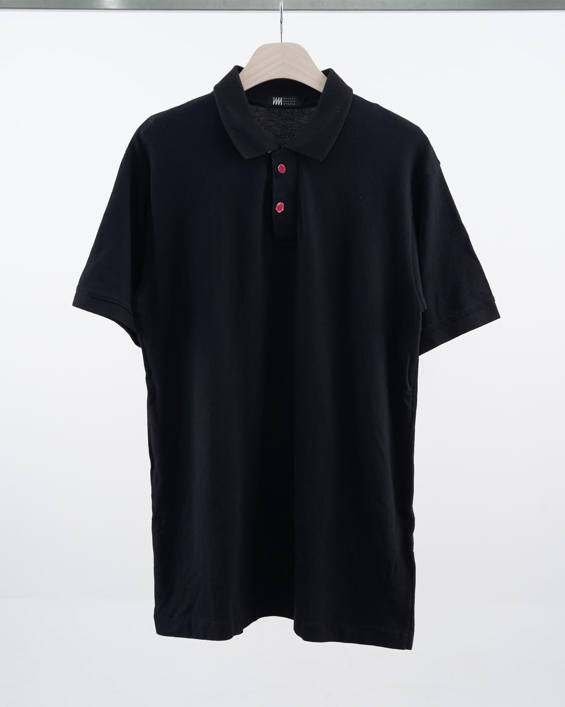 Issey Miyake Design Studio 블랙 카라 반팔티 상품이미지1