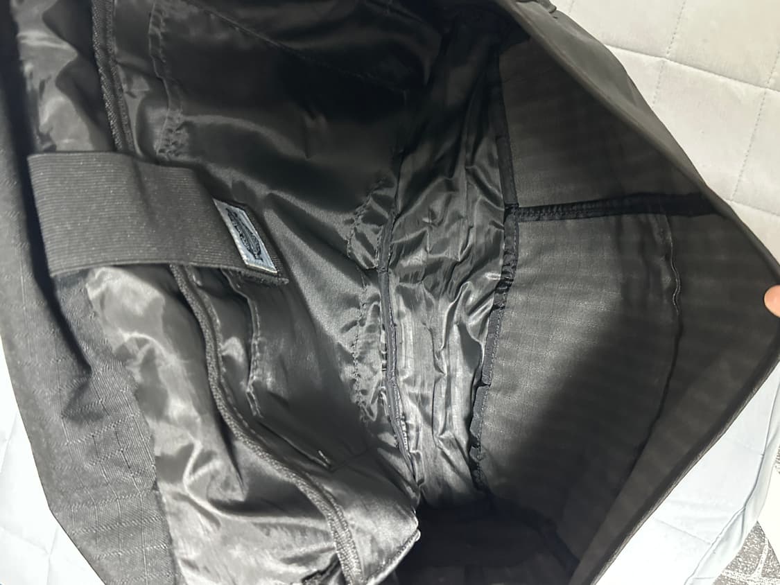 칼하트 메신저백 판매합니다 상품이미지4