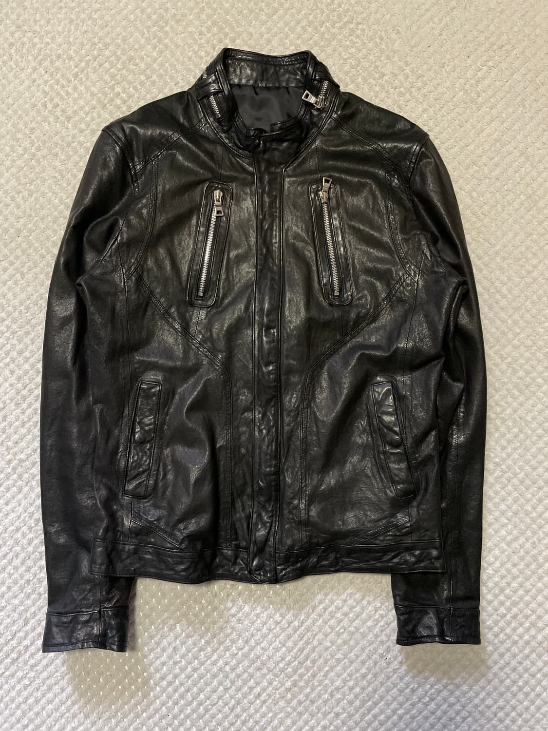 웨스턴 무드 이테리 램스킨 양가죽 절개 레더 자켓 상품이미지1