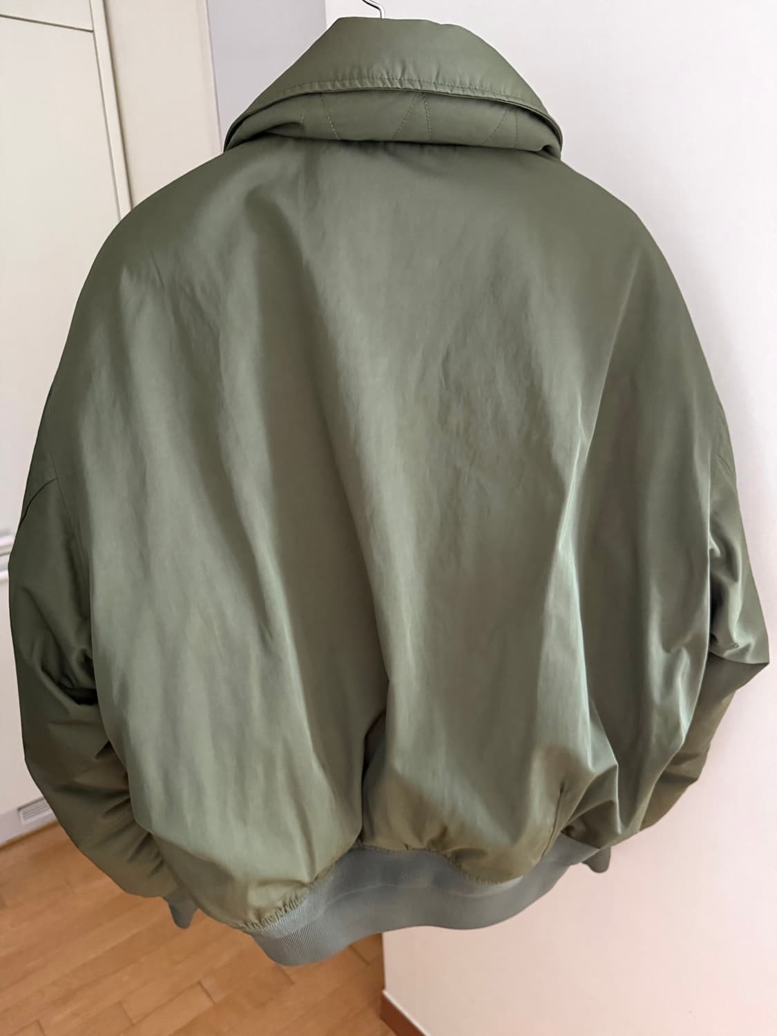 L) 렉토 포코노 패딩 카키 상품이미지3