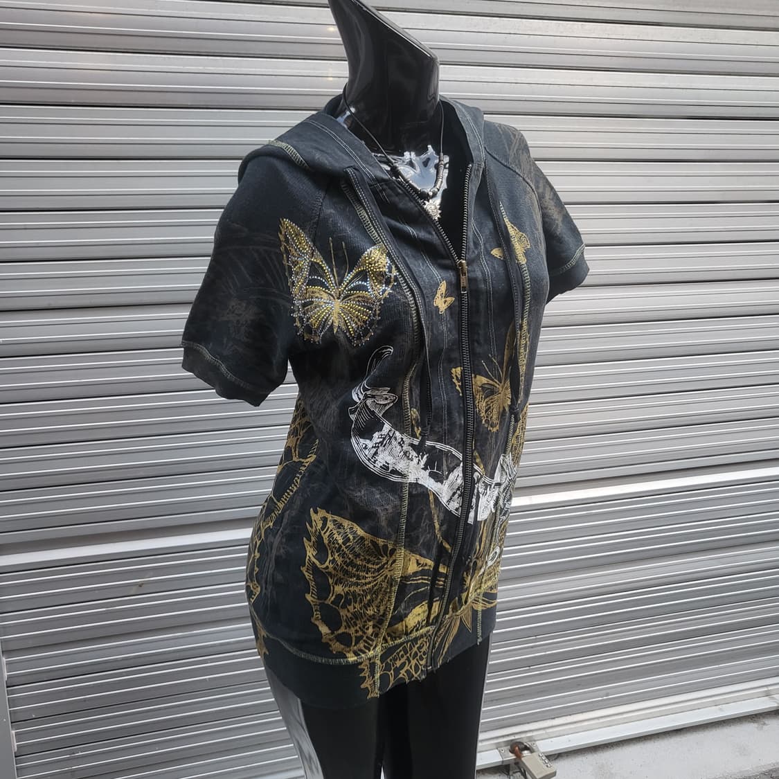 LIBERTALIA Short-sleeved hooded zip-up  상품이미지1
