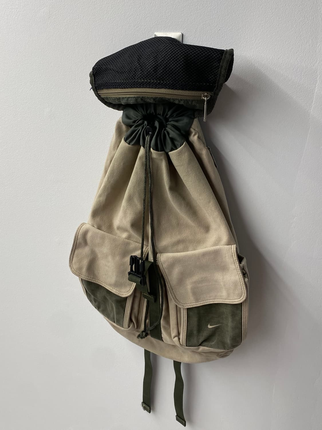 [34*47] rare 90-00s 나이키 카키 베이지 캔버스 럭색 상품이미지7