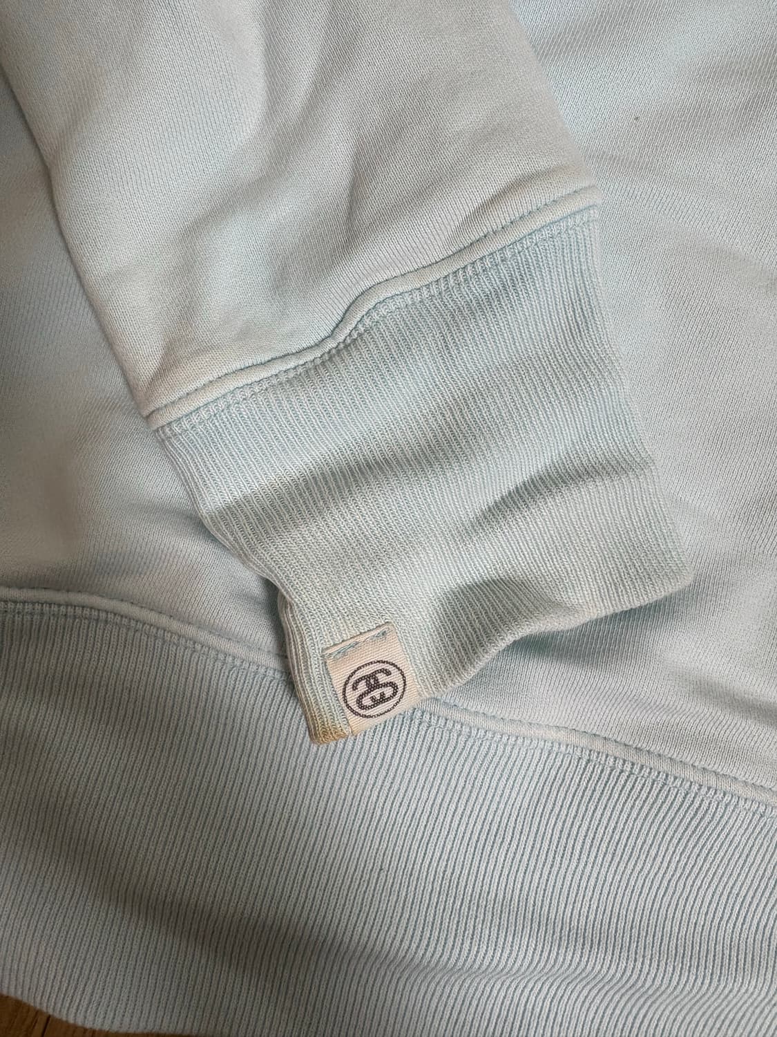 스투시 정품 하늘색 맨투맨 s 상품이미지3