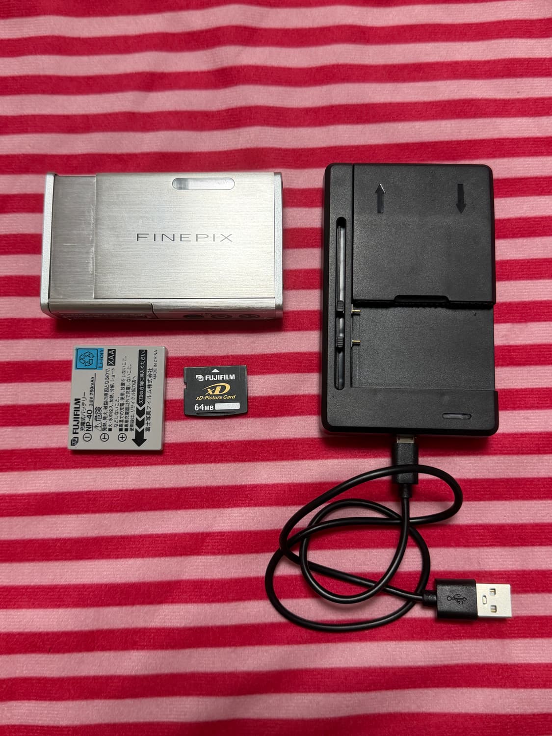 후지 필름 파인픽스 Z2 실버 FUJIFILM FINEPIX Z2 상품이미지1