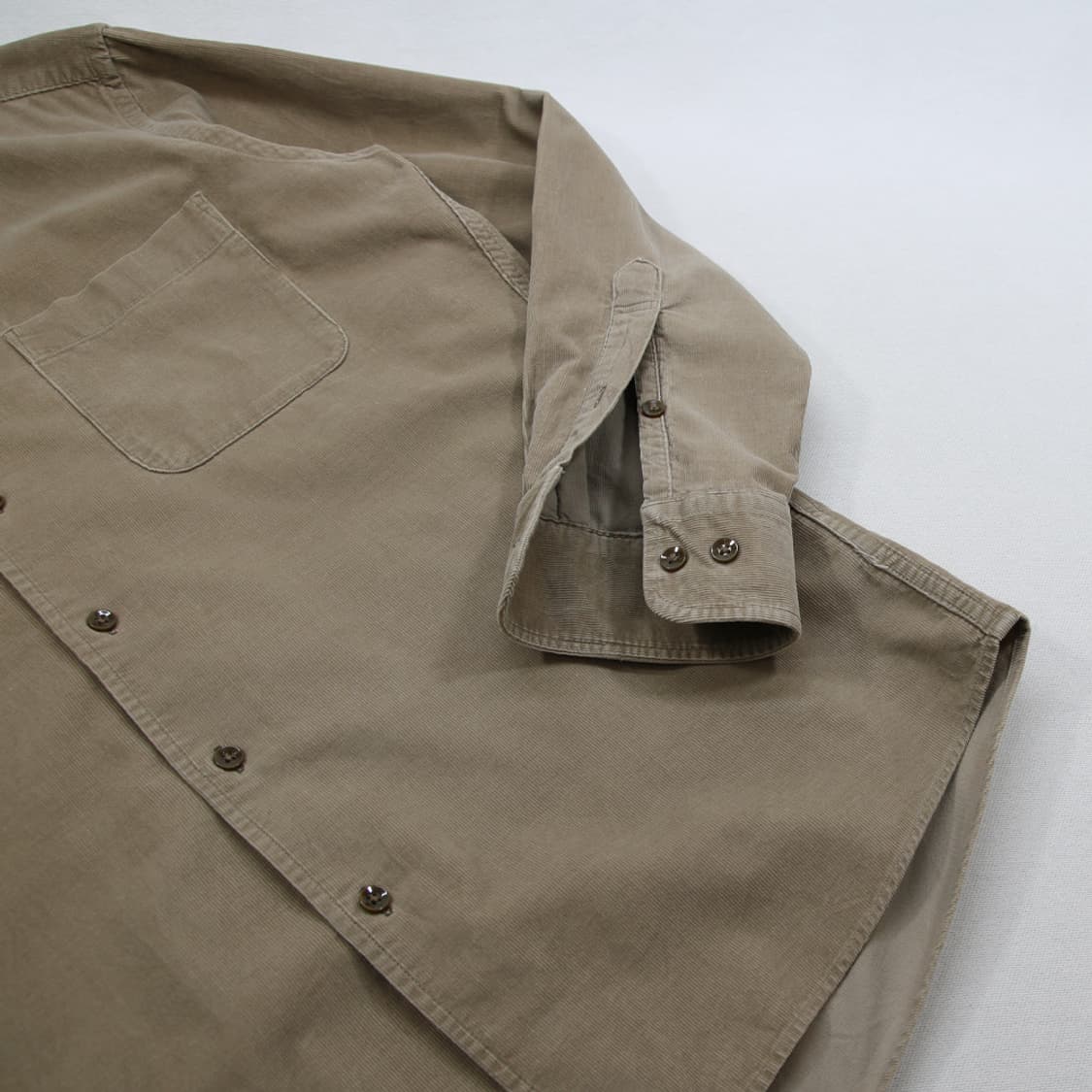 (착용컷) 유니클로 코듀로이 셔츠 (남성용 100) 상품이미지6