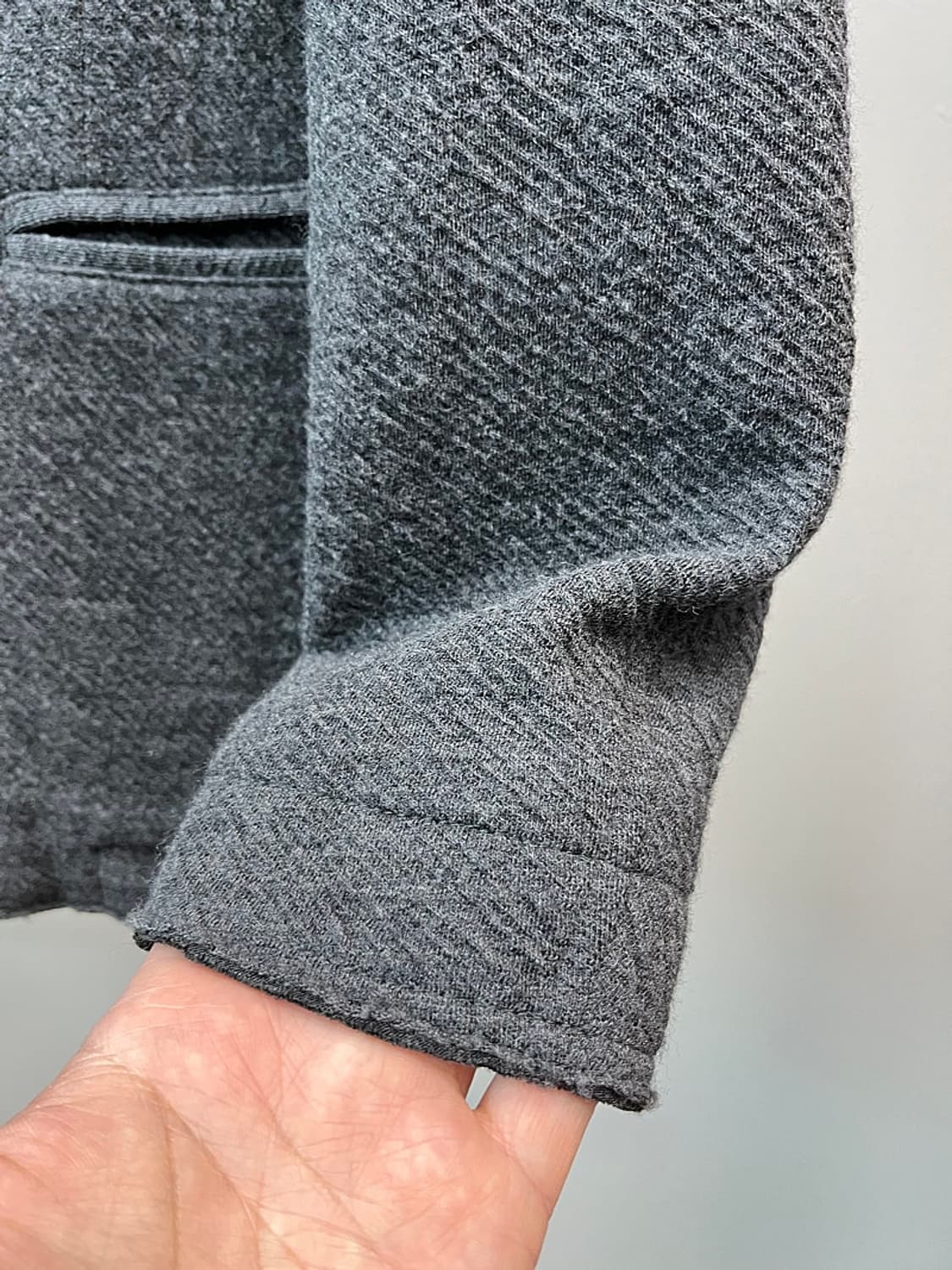 105-110) 엠포리오알마니 부클 니트자켓  상품이미지2