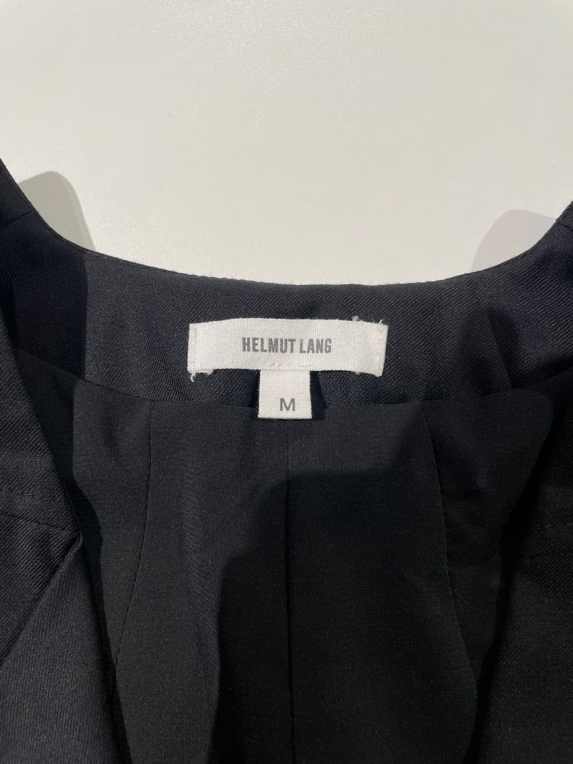 헬무트랭 블랙 쉬폰 1B 크롭 블레이저 상품이미지7