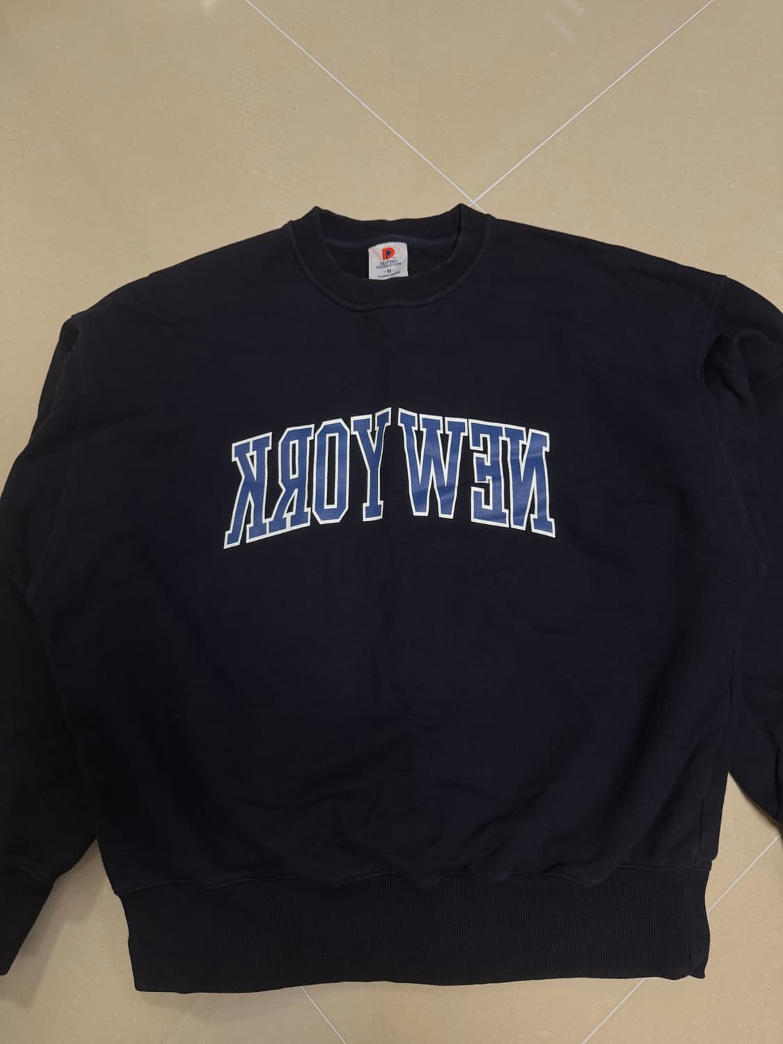 듀테로 뉴욕 맨투맨 네이비 M 상품이미지1