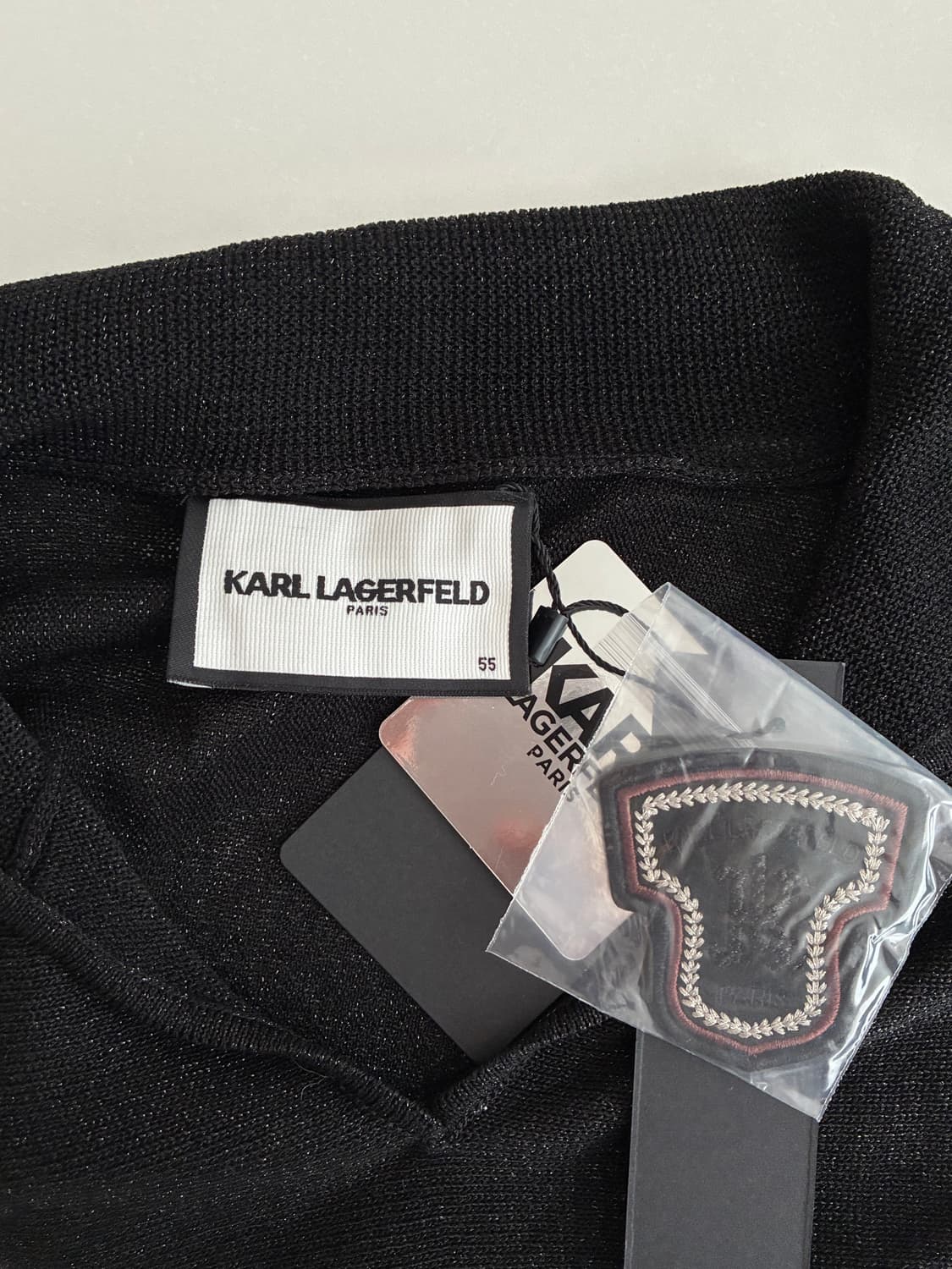 55) 새상품 칼라거펠트 글리터 여름 니트 블랙 상품이미지4