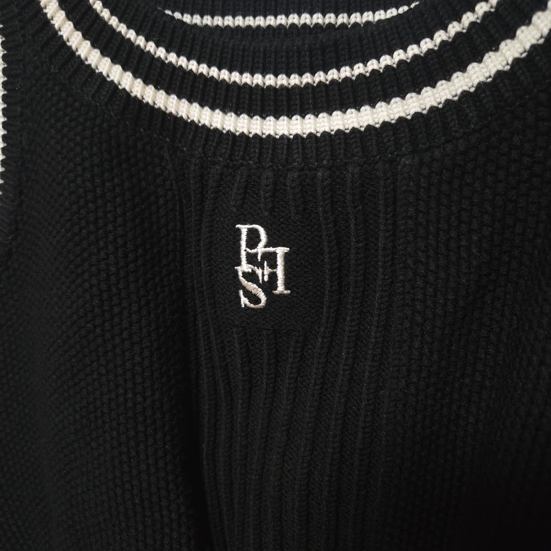 잇미샤 2022 슬리브리스 탑  상품이미지4