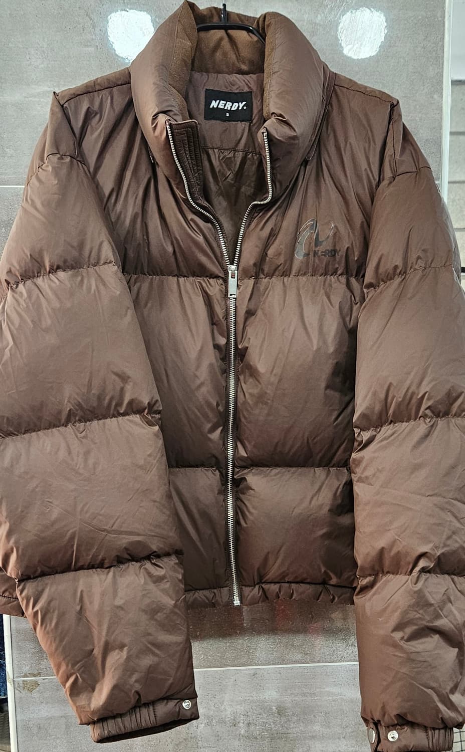 널디 NY 트랙 숏 패딩 브라운 상품이미지1