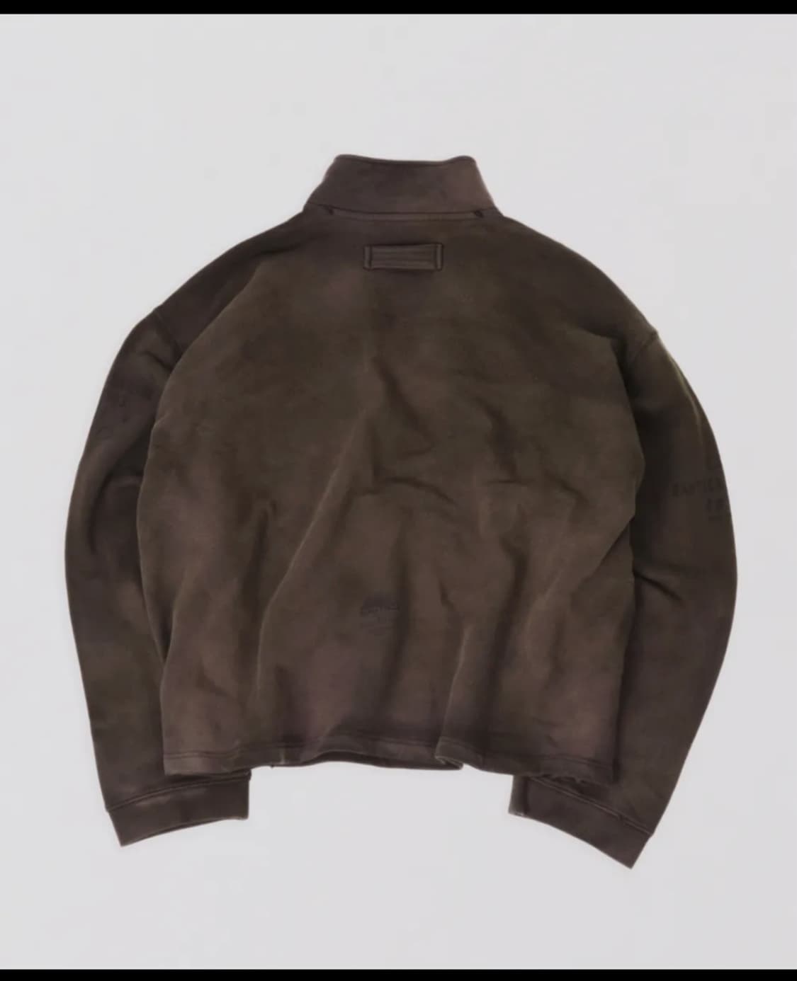 노티카 X 언더마이카 데미지드 오픈카라 풀오버 상품이미지2