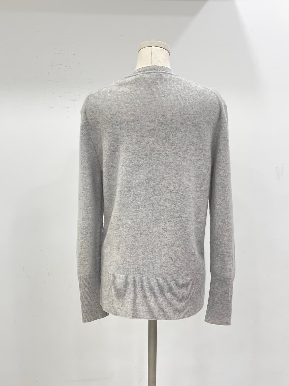 캘빈클라인 캐시미어 니트  상품이미지3