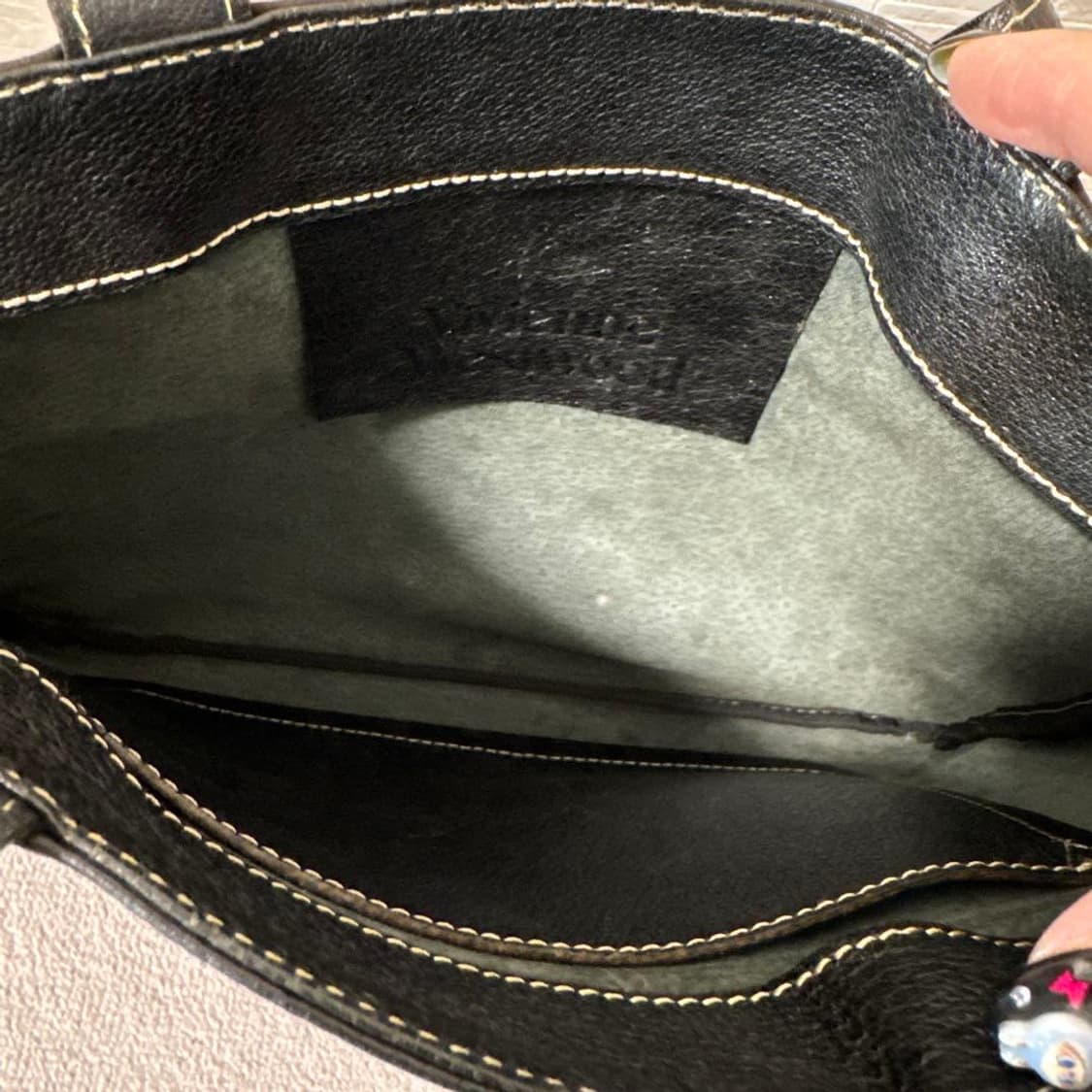 비비안 웨스트우드 가죽 토트백 상품이미지3