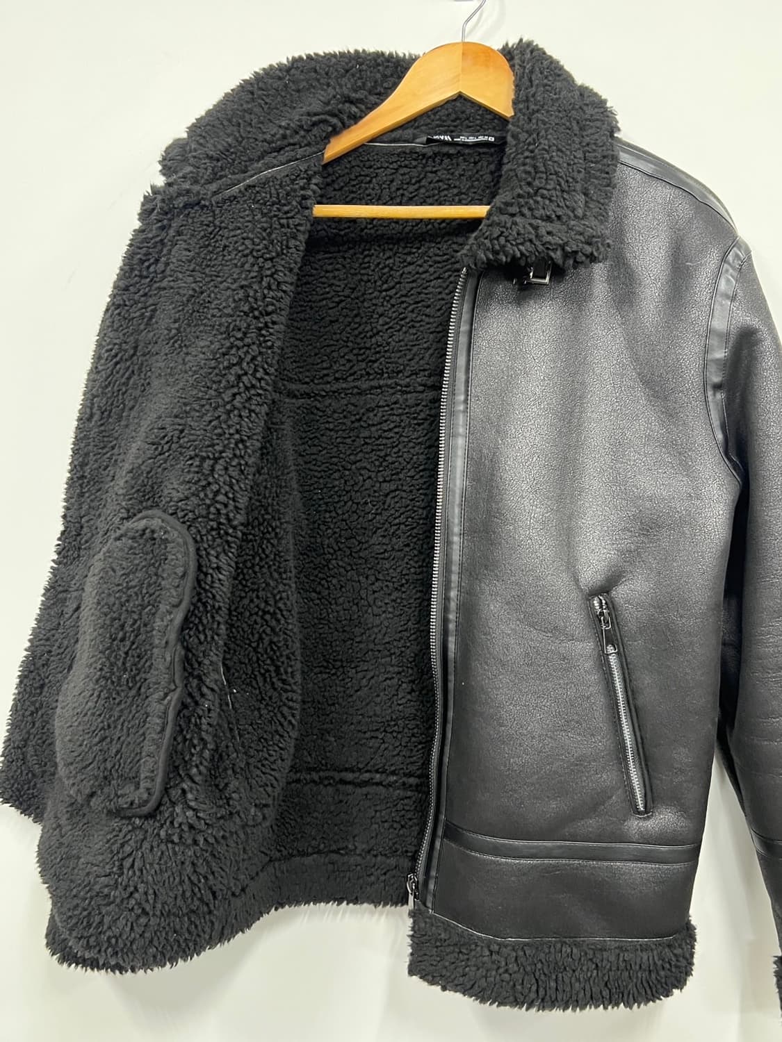 자라 B-3 남성 블랙 무스탕  상품이미지5