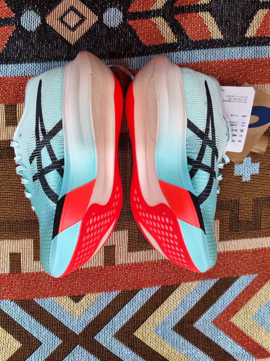 새제품) 아식스 메타스피드 스카이 파리 235 판매합니다 상품이미지6