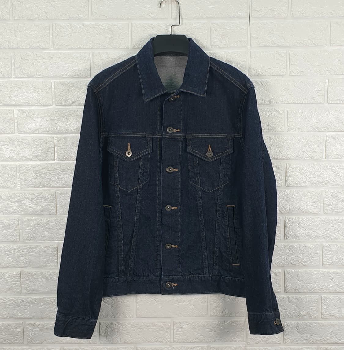 [90]유니클로 트러커 자켓 상품이미지1