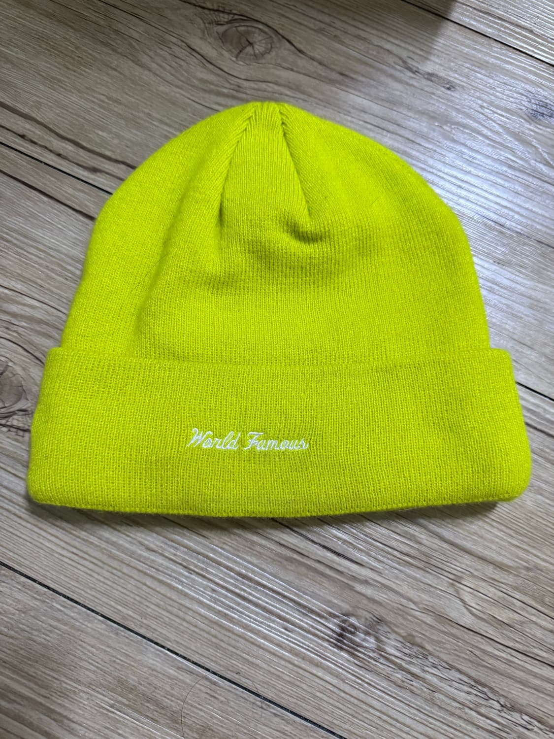 슈프림 형광 비니 상품이미지2