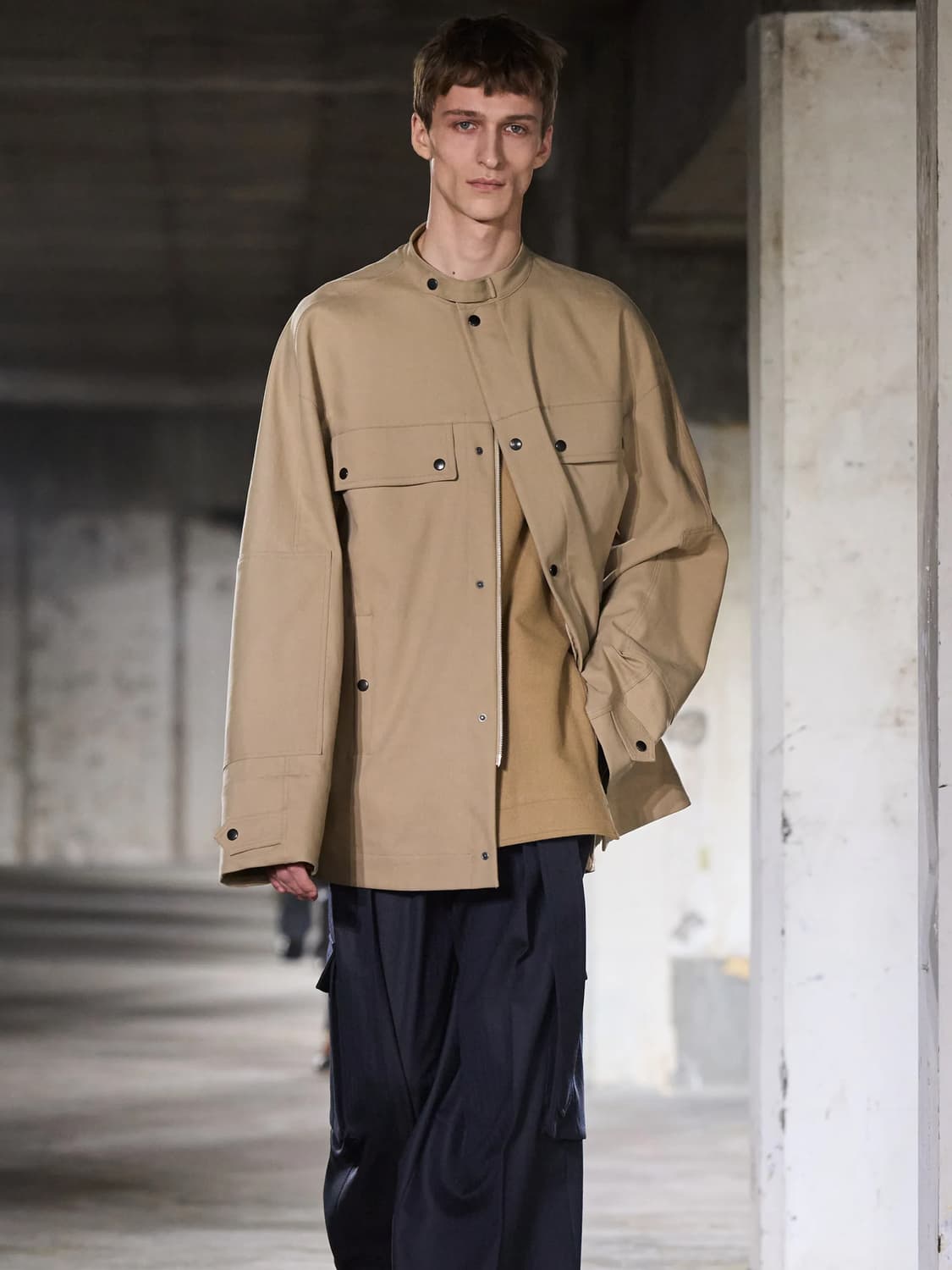 드리스 반 노튼 24aw 데님 바이커 자켓 상품이미지2